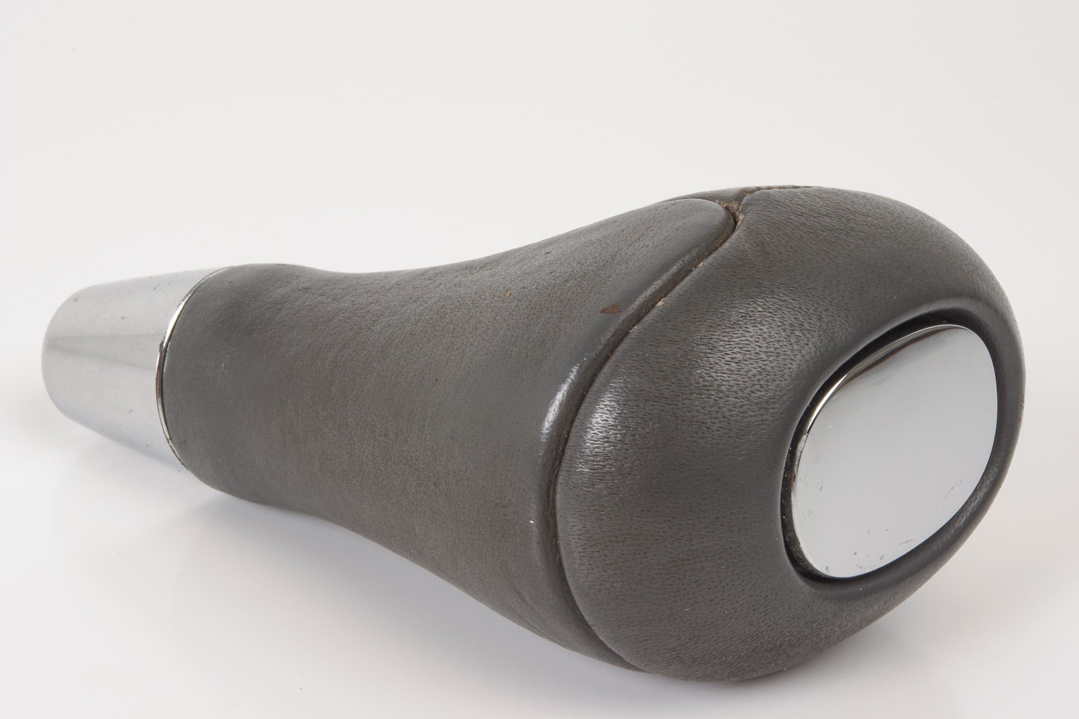 Mercedes 2202670610 Gear Knob - Grey | C215 CL W220 S