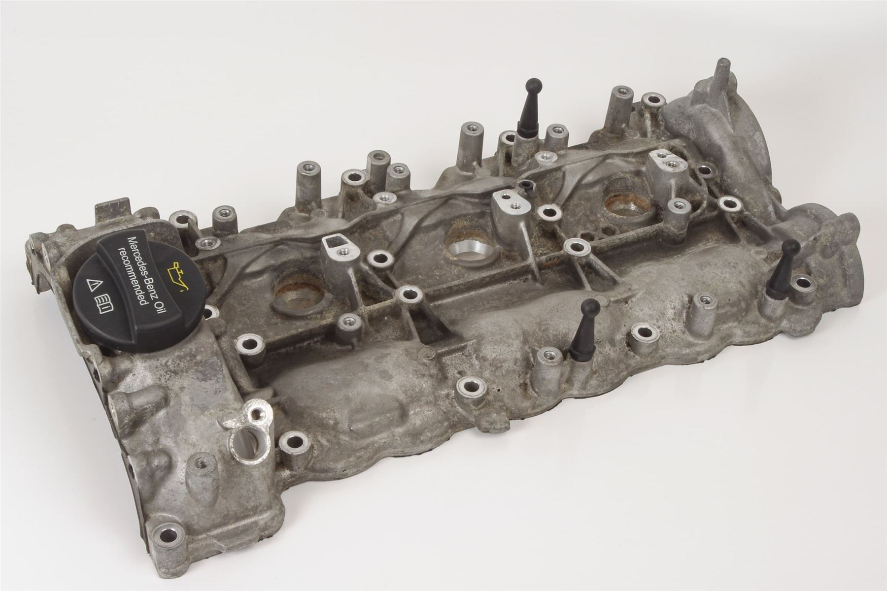 Mercedes 2760161200 Camshaft Cover - Right | W166 M X166 GL R172 SLK W204...