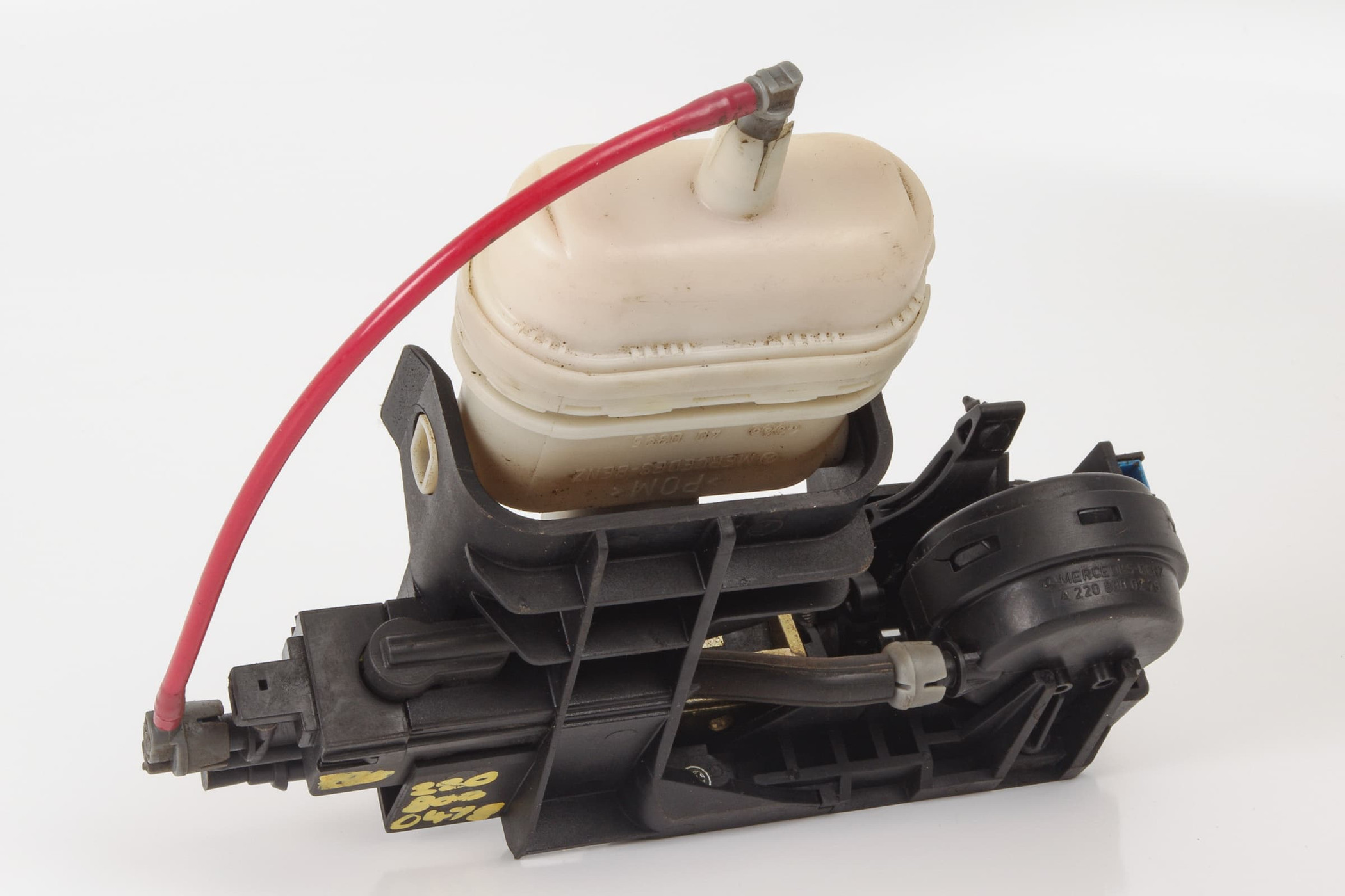 Mercedes 2208000478 Boot Lock Vacuum Actuator (a) | C215 CL W220 S