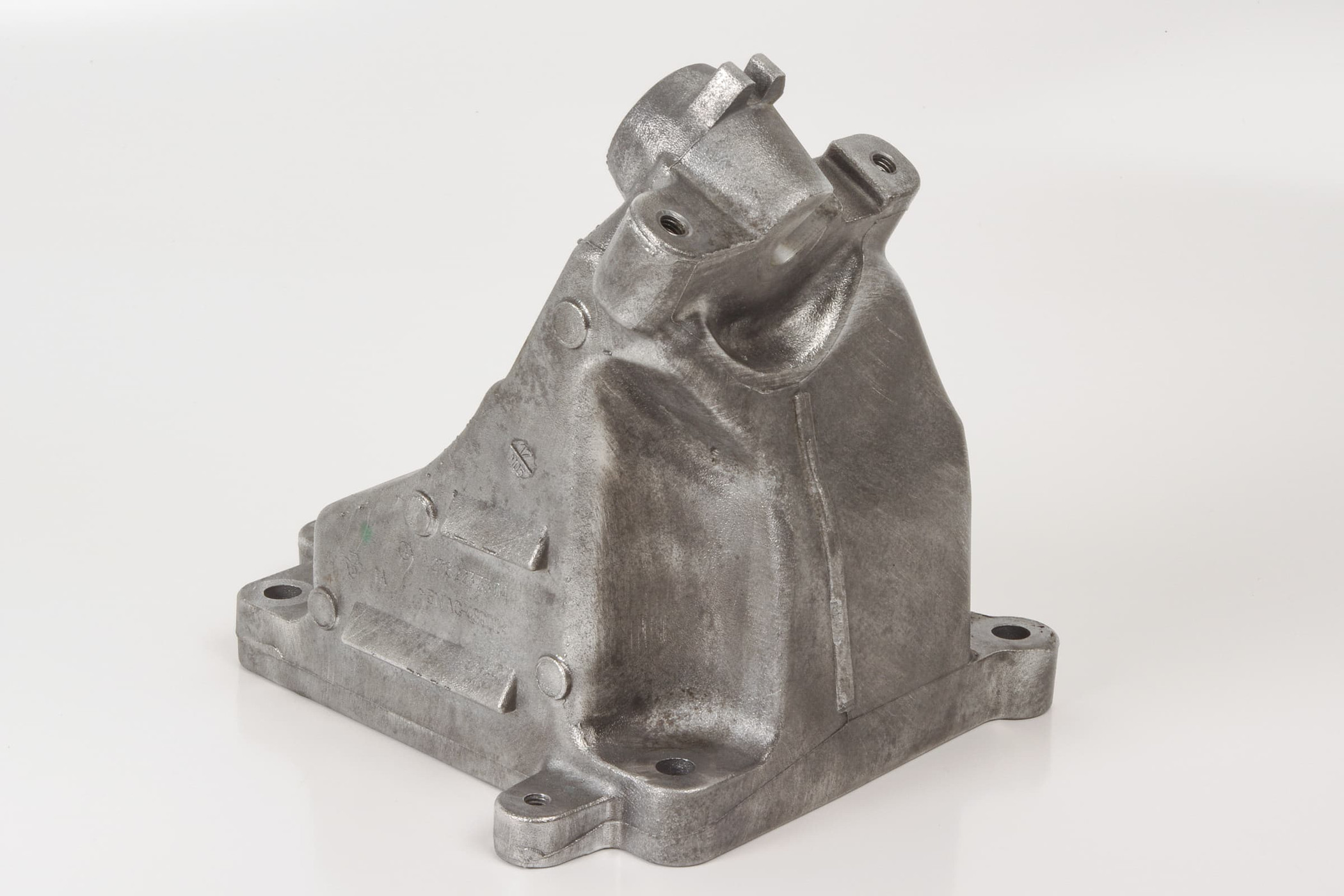 Mercedes 2762233304 Engine Mount Bracket | W166 M X166 GL R172 SLK W205 C...