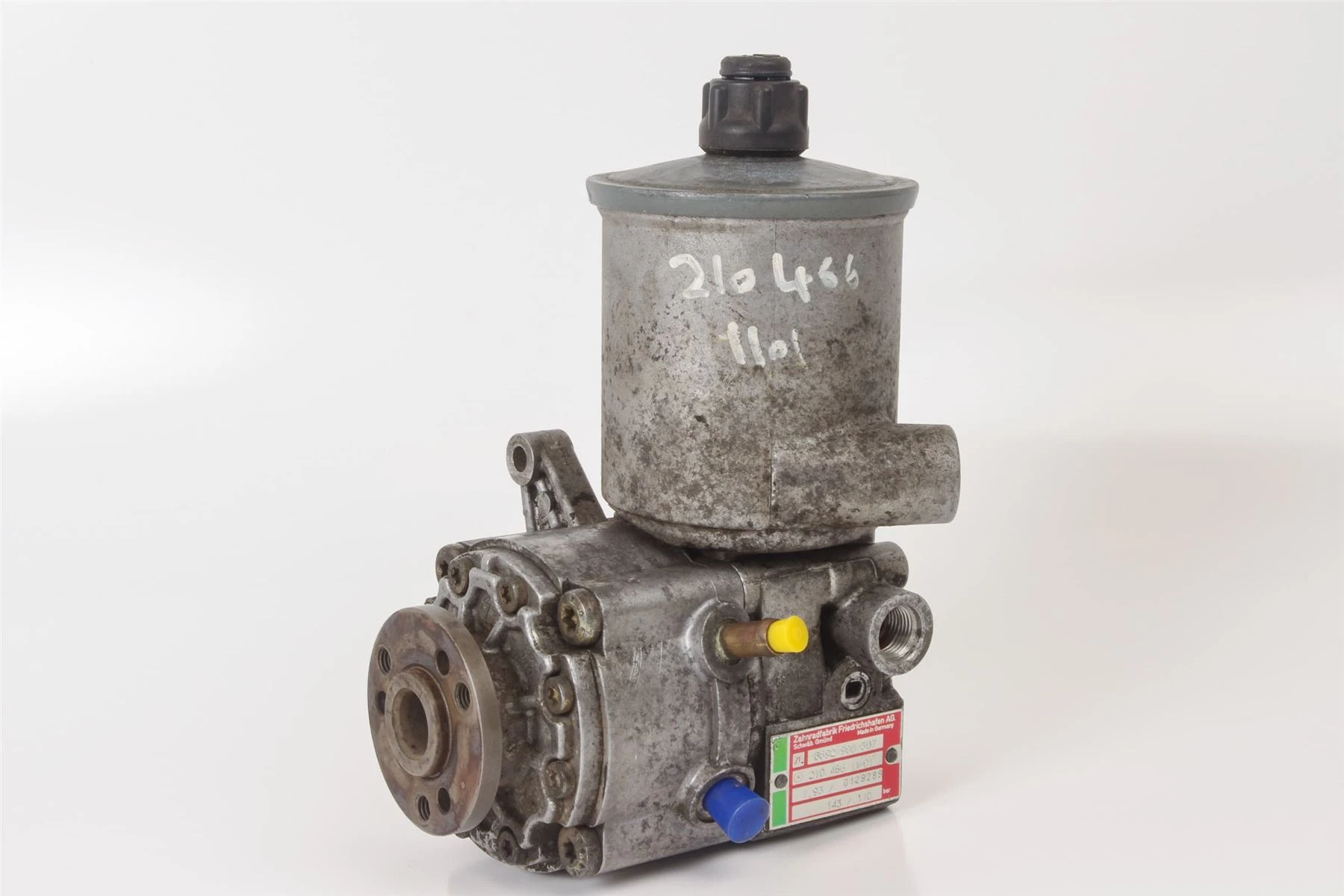 Mercedes 2104661101 Power Steering Pump | W124 E R129 SL W202 C