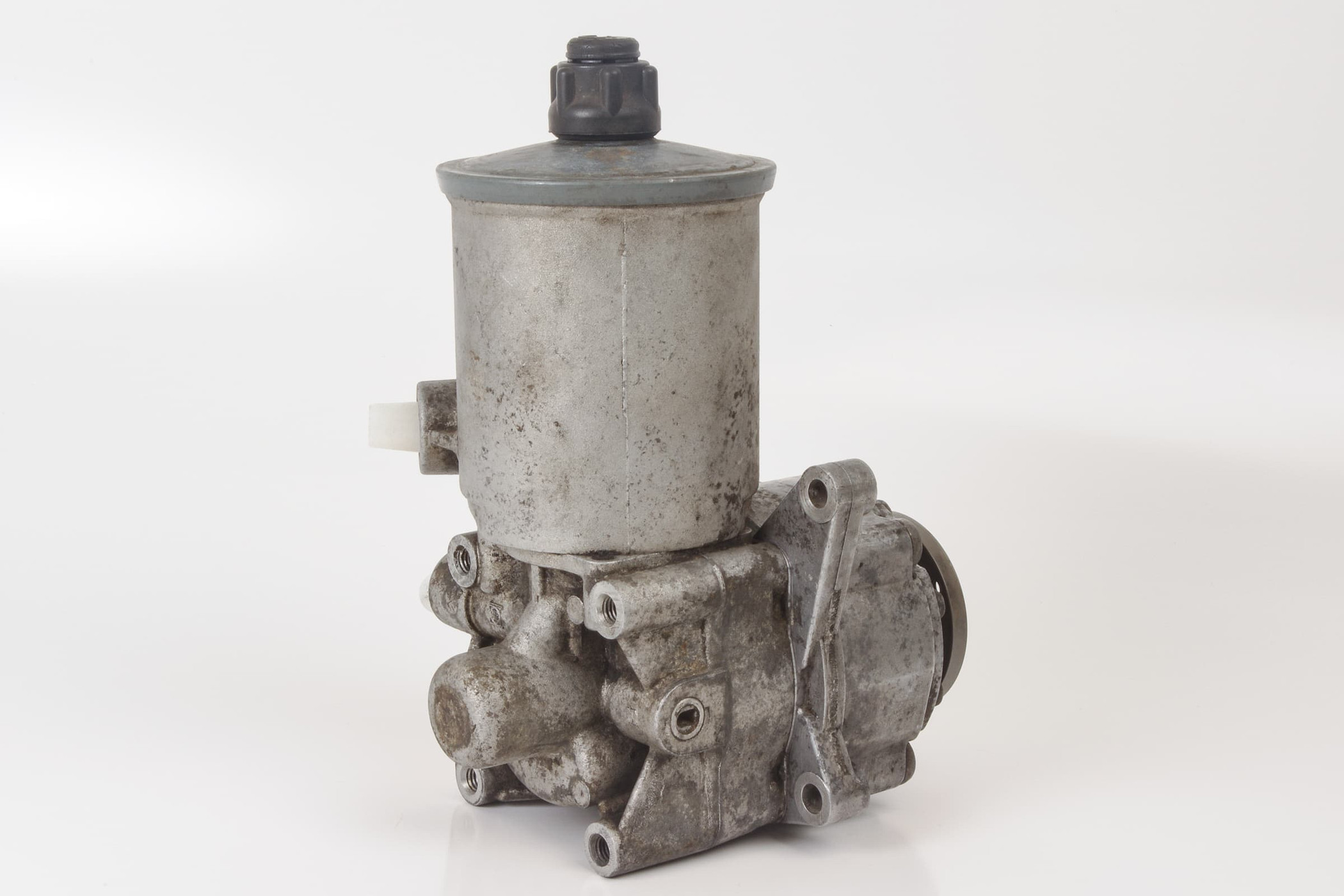 Mercedes 2104661101 Power Steering Pump | W124 E R129 SL W202 C