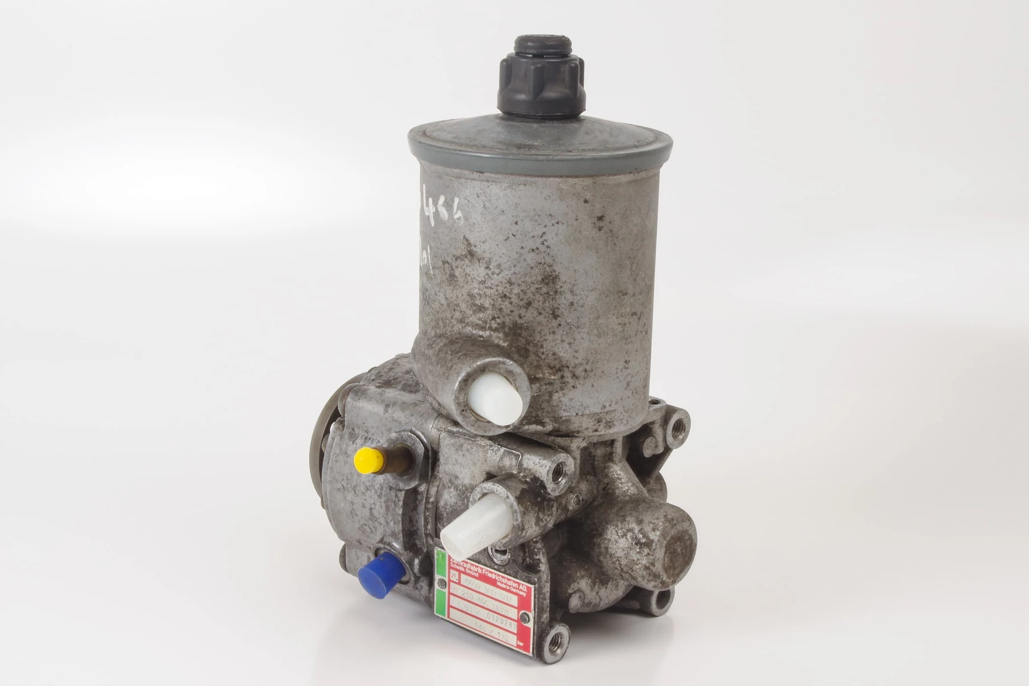 Mercedes 2104661101 Power Steering Pump | W124 E R129 SL W202 C