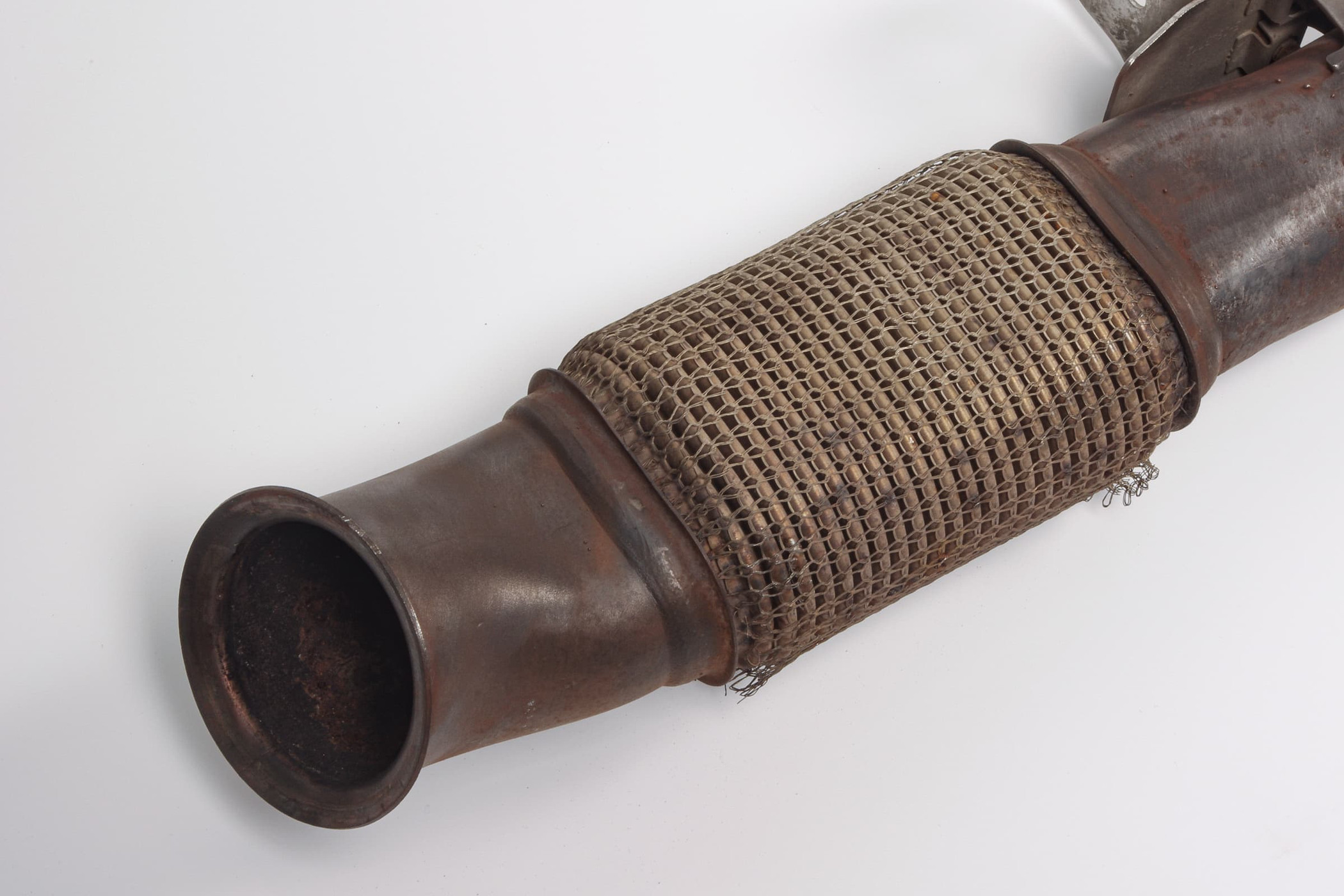 Mercedes 2054910401 AMG Exhaust Central | W205 S205 C205 C