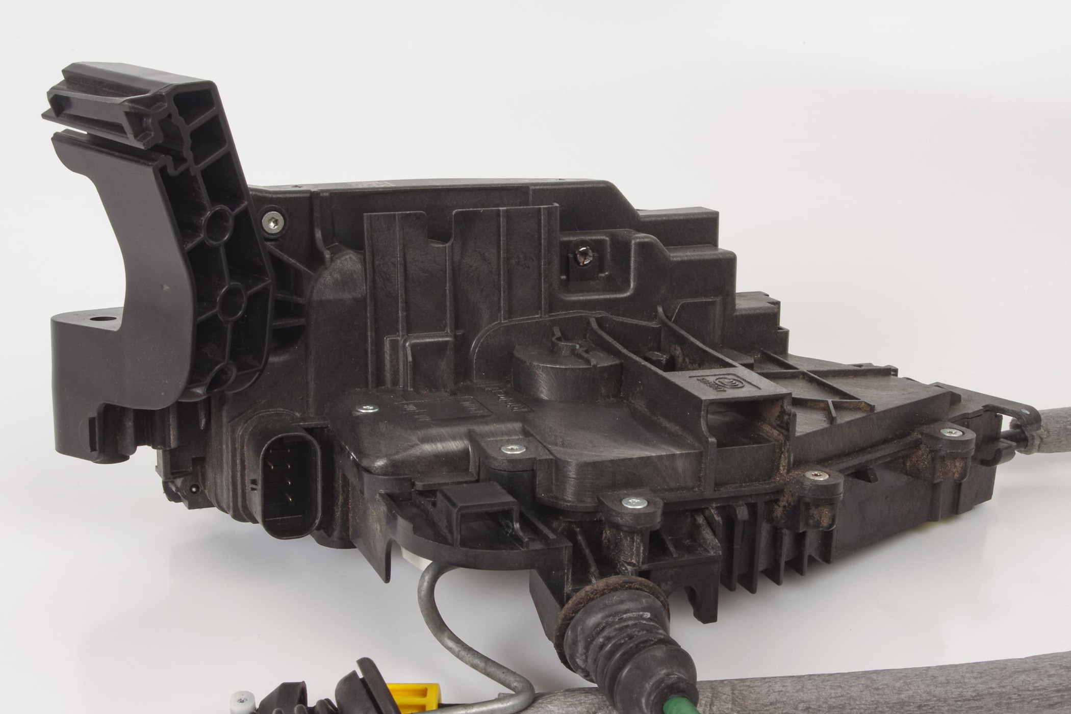 Mercedes 0997304100 Door Lock - Rear Left | W205 C W213 E W222 S X253 GLC...