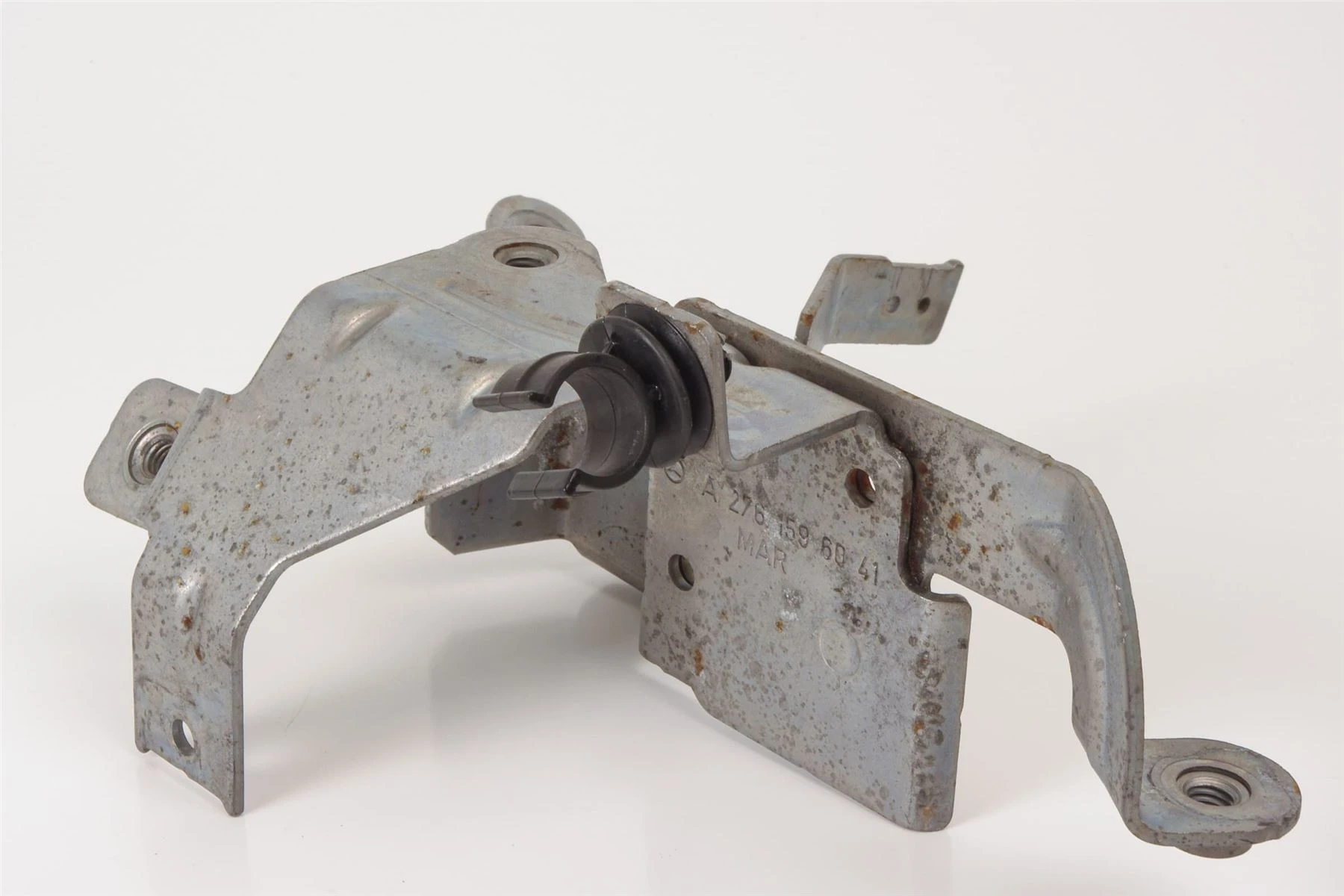 Mercedes 2761596041 Vacuum Pump Bracket | W205 C C207 A207 W212 W213 C238 E...