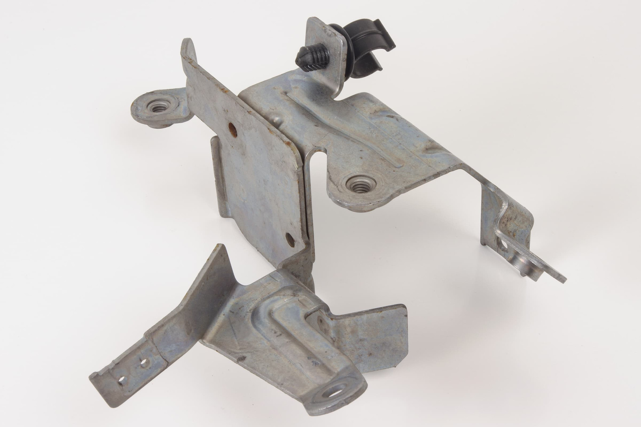 Mercedes 2761596041 Vacuum Pump Bracket | W205 C C207 A207 W212 W213 C238 E...