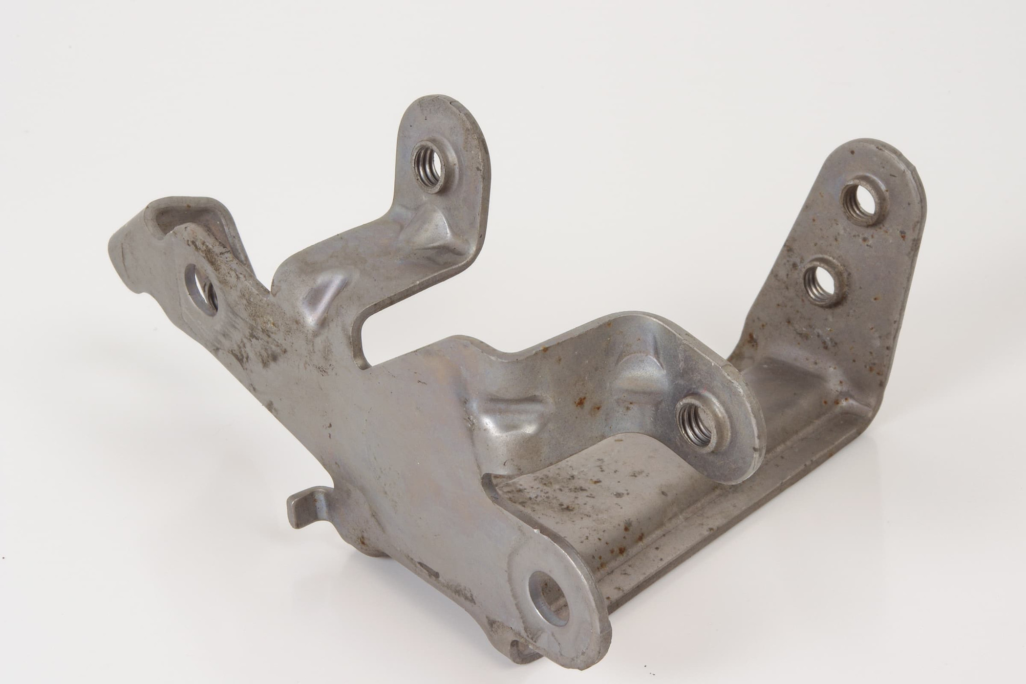 Mercedes 2761500617 Check Valve Bracket | W166 M X166 GL R172 SLK W205 C C207...