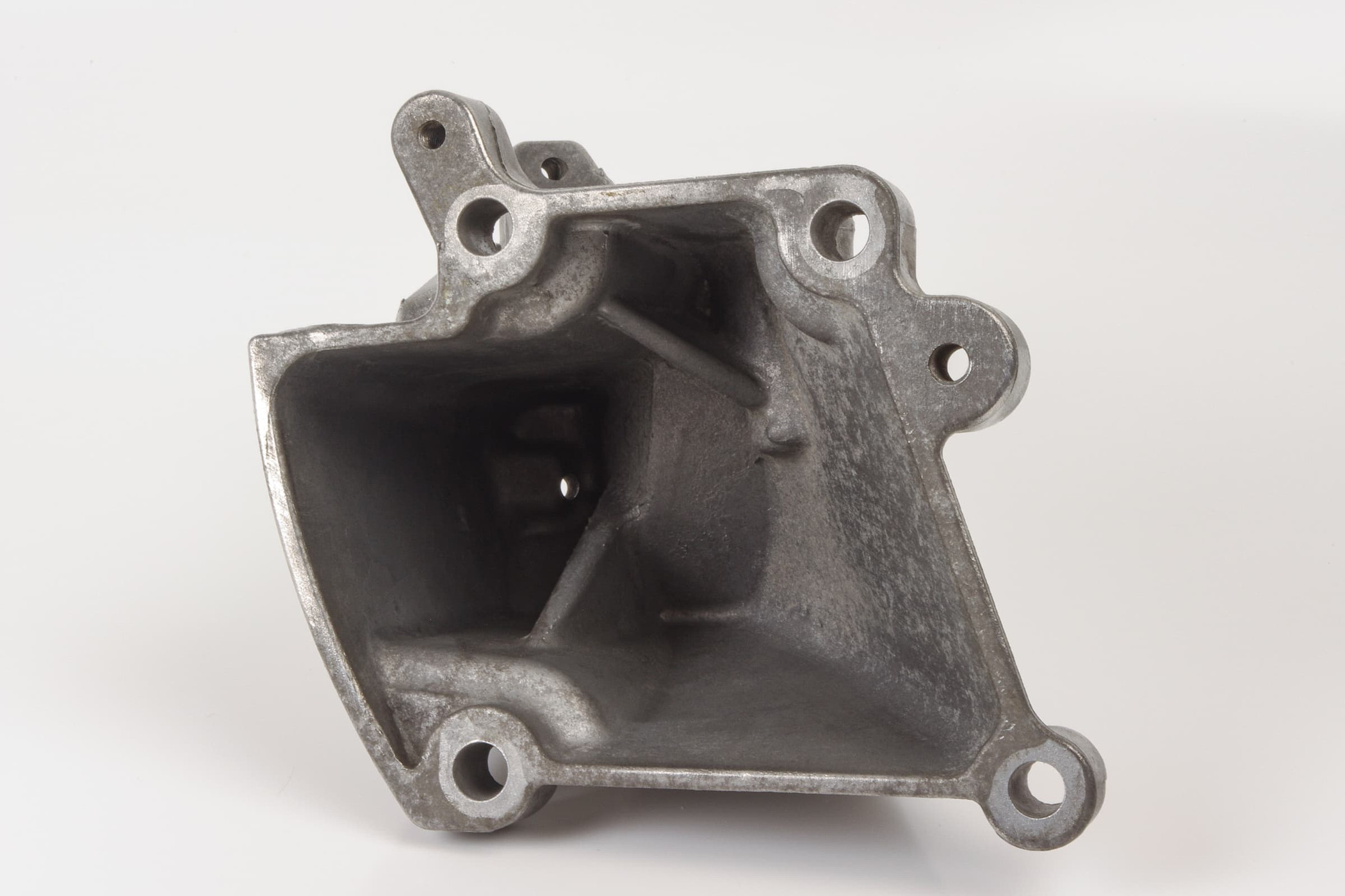 Mercedes 2762233404 Engine Mount Bracket | W166 M X166 GL R172 SLK W205 C...