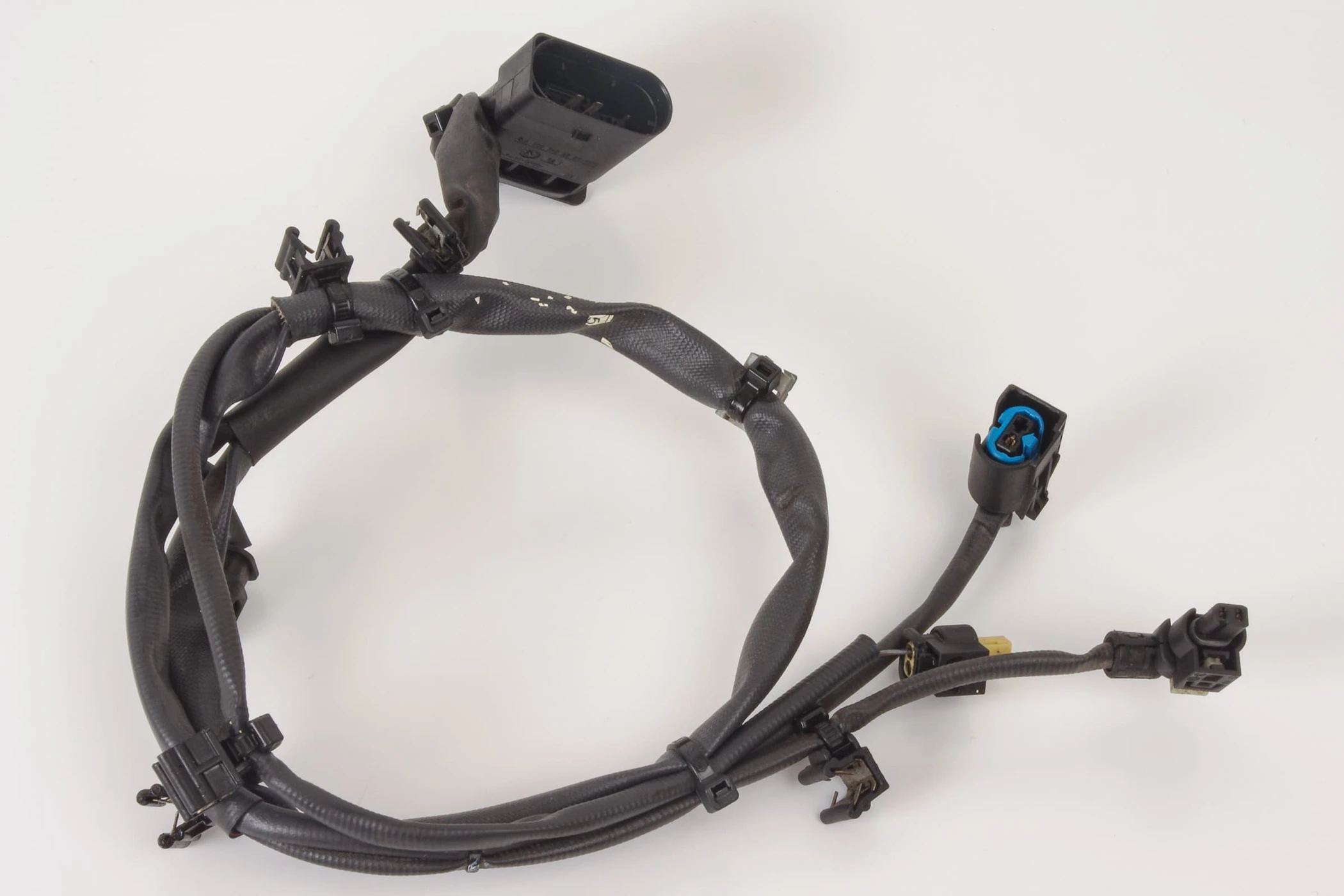 Mercedes 2761506588 Engine Wiring Harness | W205 C C207 A207 W212 W213 C238 E...