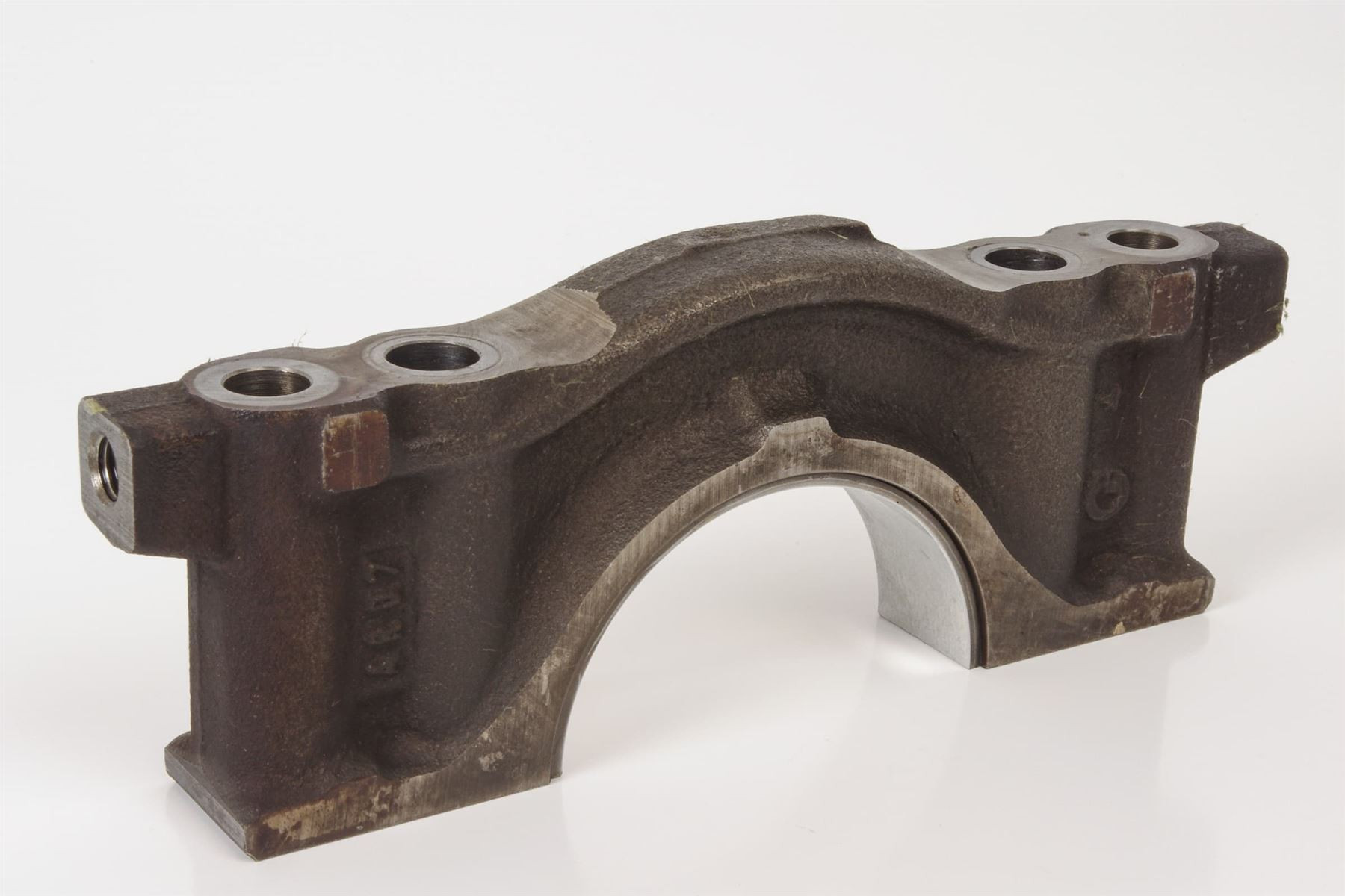 Mercedes 2760111200 Camshaft Bearing Cap (c) | W205 C W213 E X253 GLC