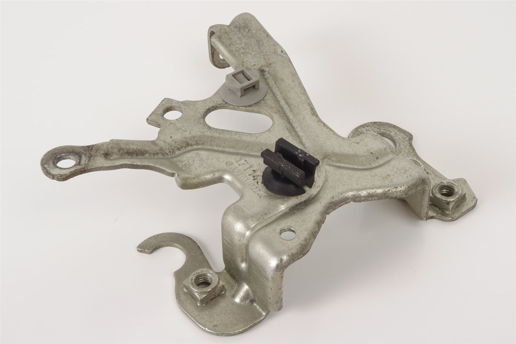 Mercedes 2761402240 Knock Sensor Bracket | W166 M X166 GL R172 SLK W205 C...