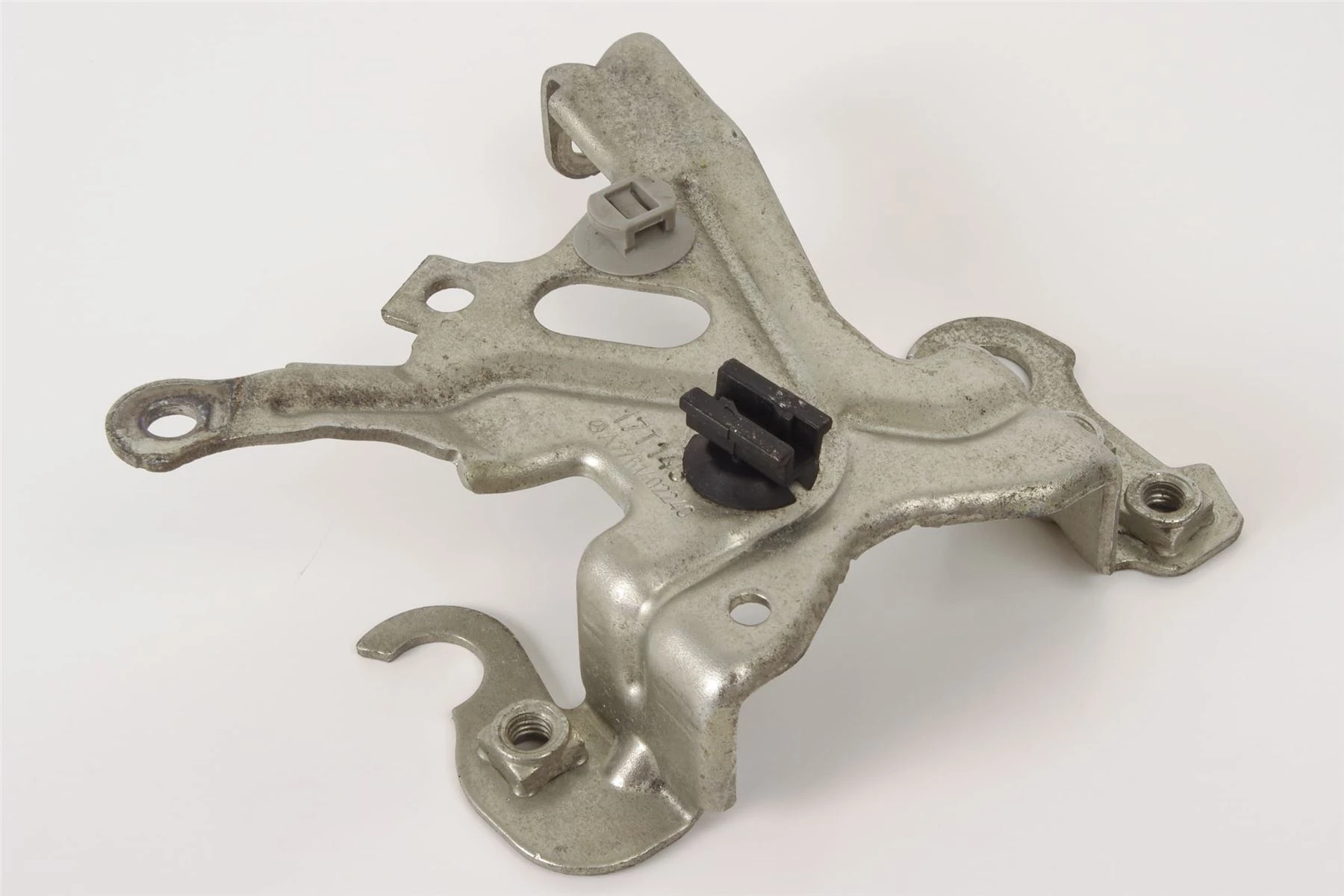 Mercedes 2761402240 Knock Sensor Bracket | W166 M X166 GL R172 SLK W205 C...