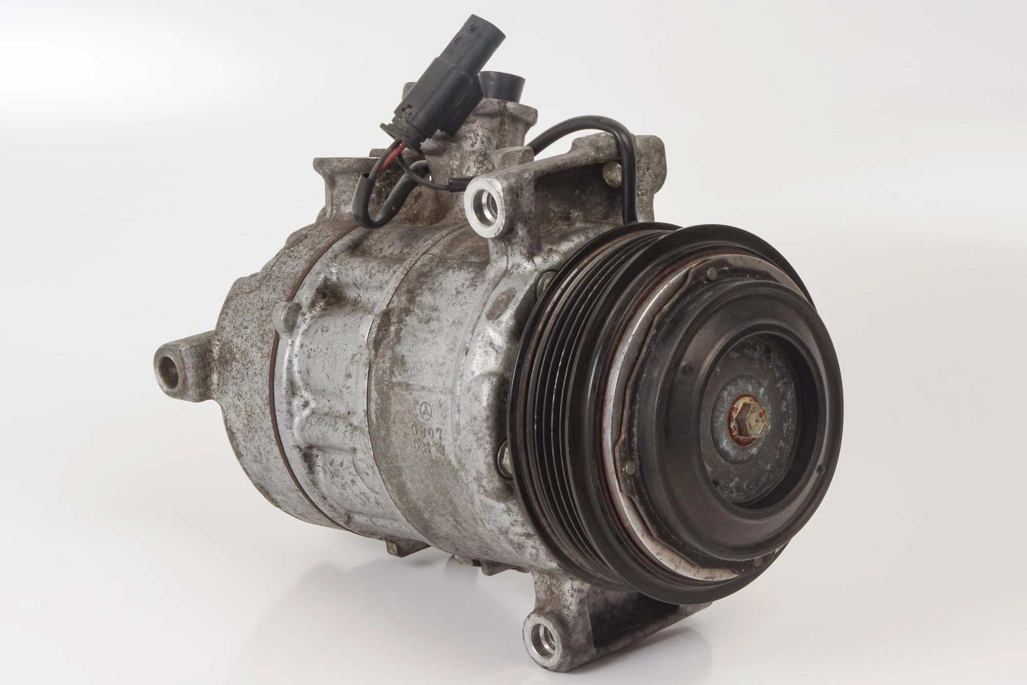 Mercedes 0008303002 A/C Compressor | W205 C W213 C238 E X253 GLC
