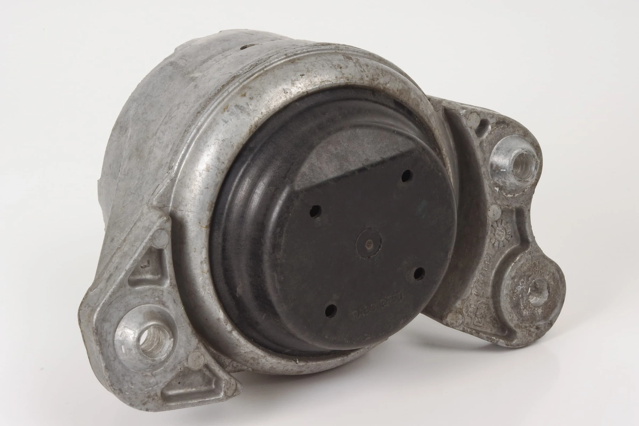 Mercedes 2132402100 Engine Mount - Left | W204 W205 C W212 E C218 X218 CLS