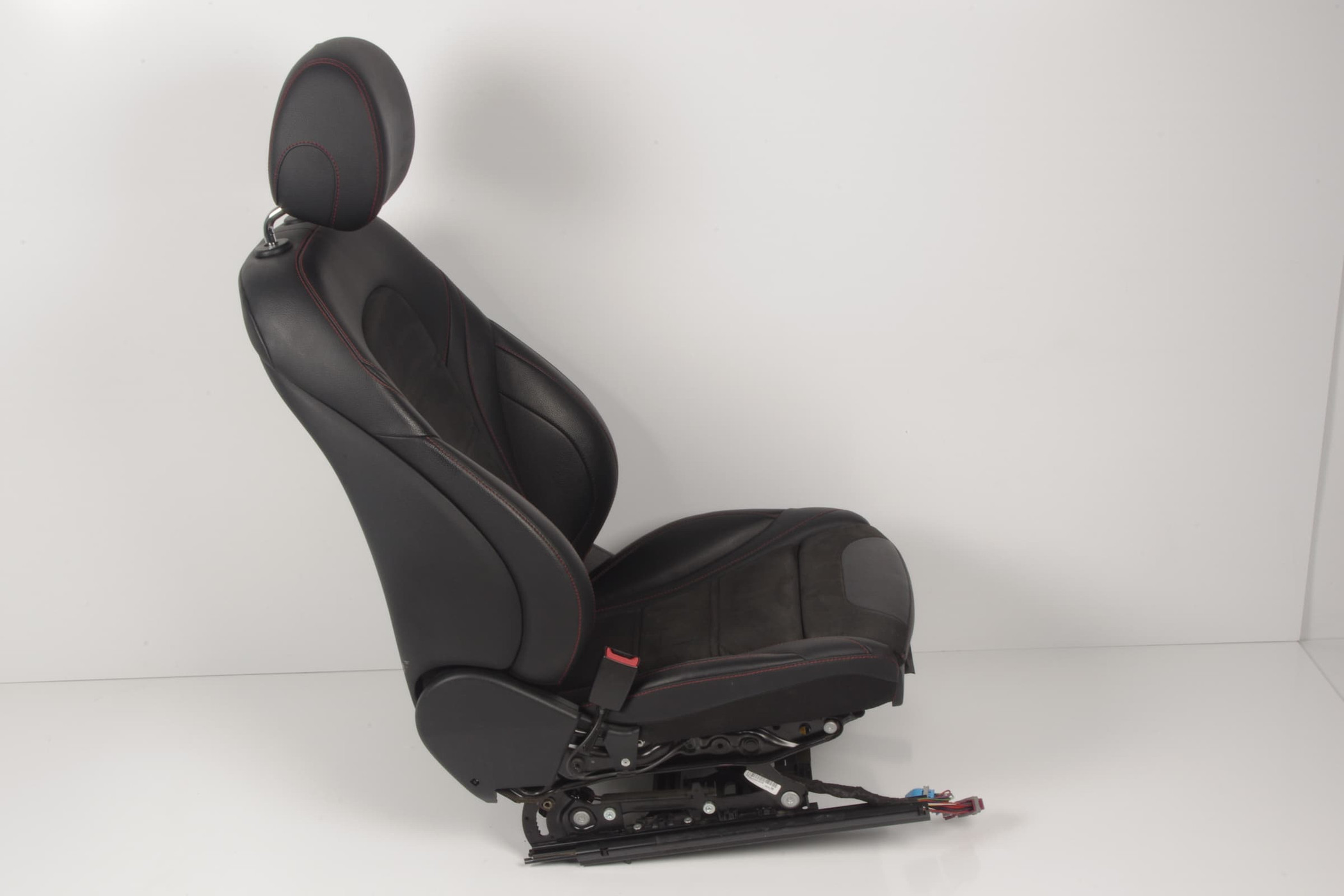 Mercedes 2059109712 AMG Seat - Front Left Black | W205 S205 C X253 GLC