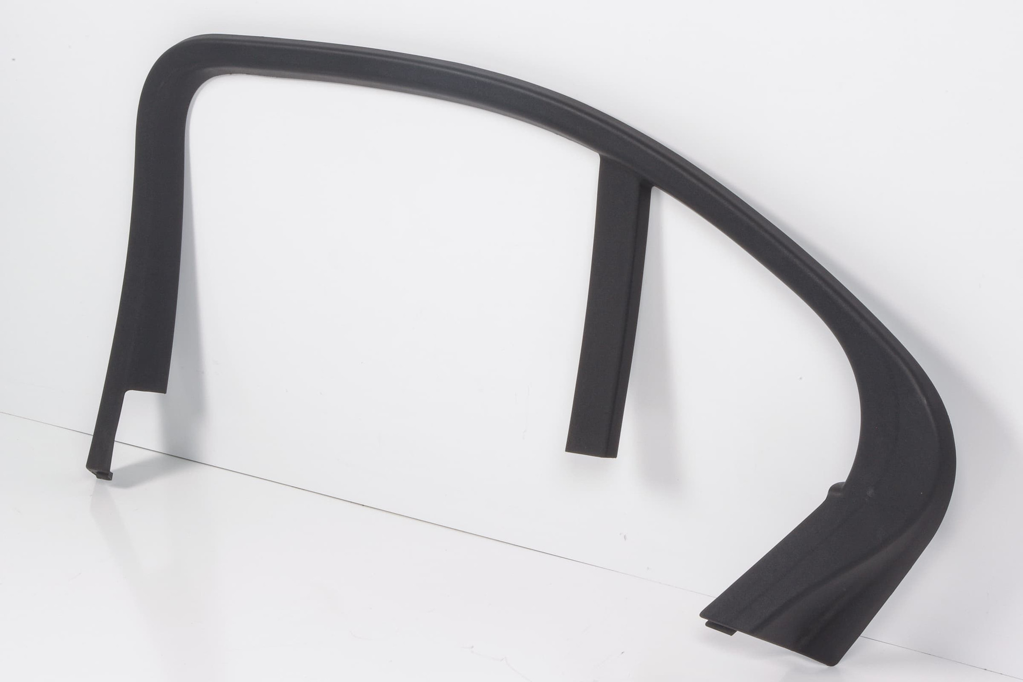 Mercedes 2057370271 Window Trim - Rear Right Black | W205 C