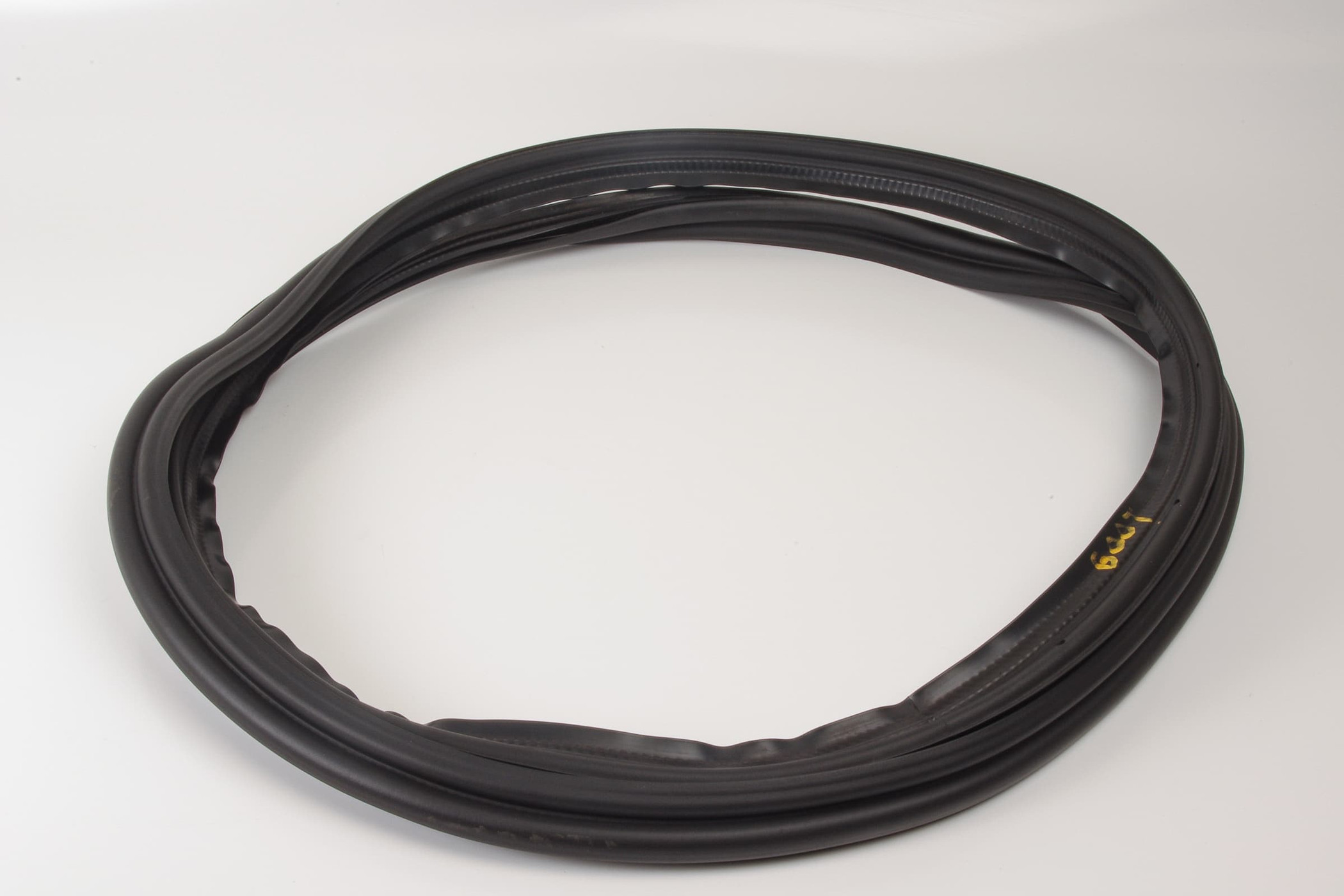 Mercedes 2057502900 Boot Seal | W205 V205 S205 C205 A205 C