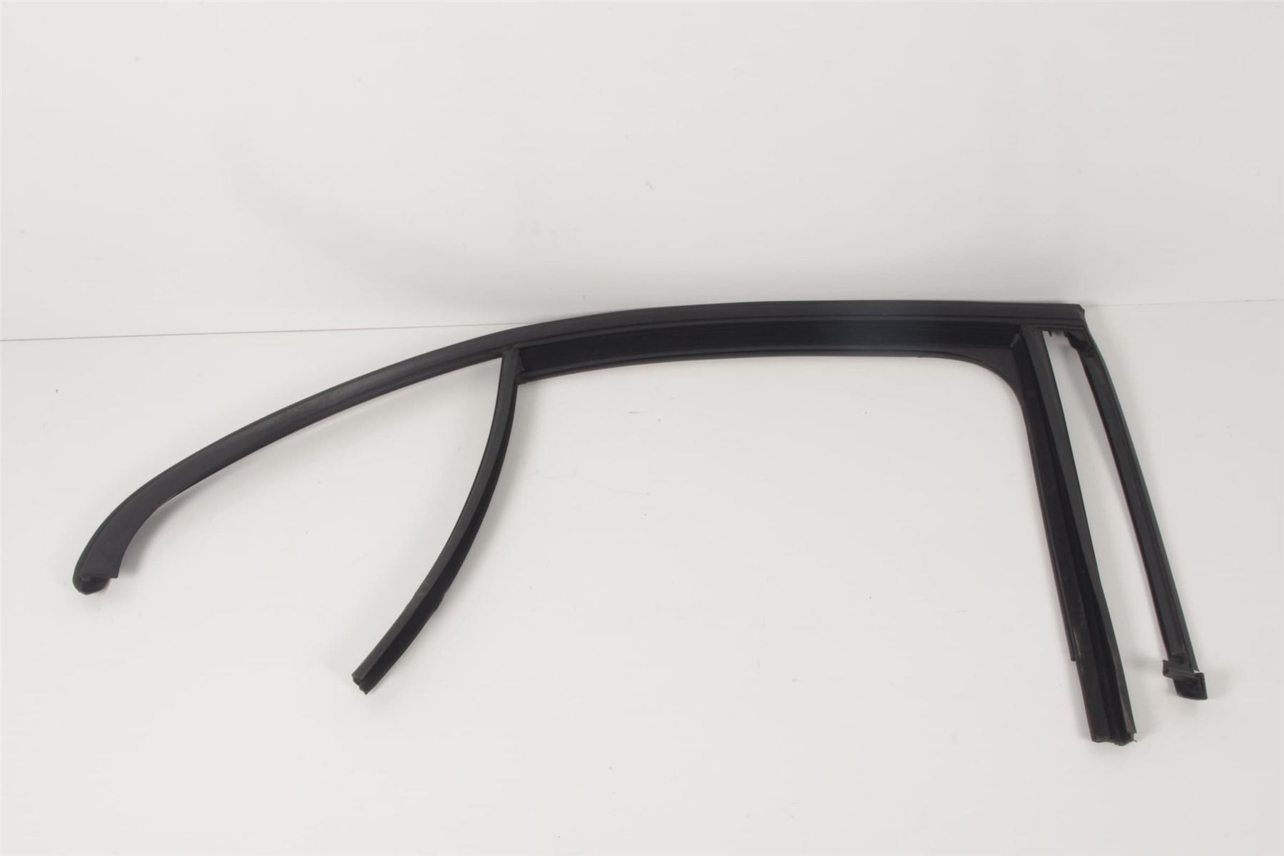 Mercedes 2057355400 Window Seal Rail - Rear Right | W205 V205 S205 C205 A205 C
