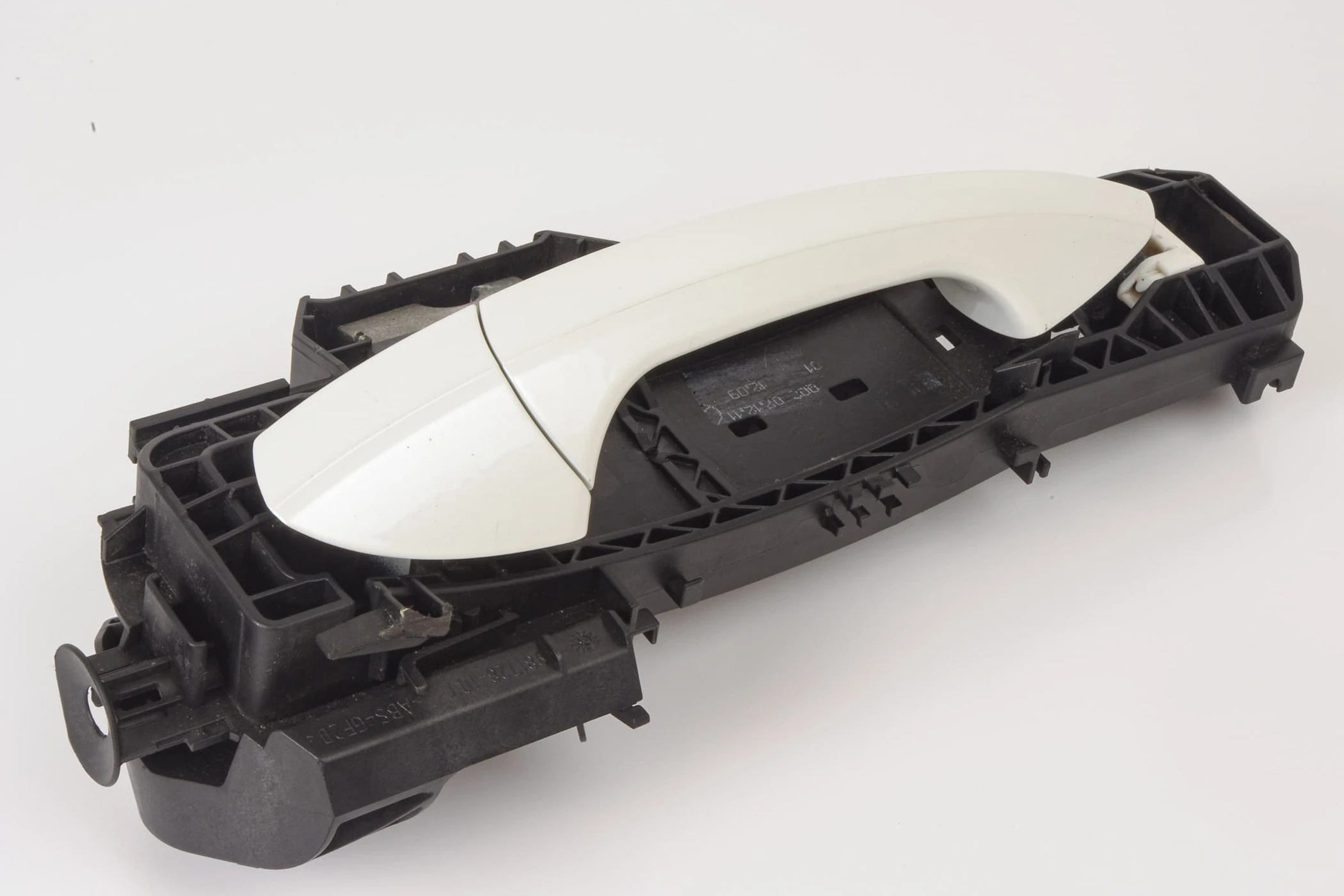 Mercedes 2047600270 Exterior Door Handle - Front Right White | W117 CLA X156...