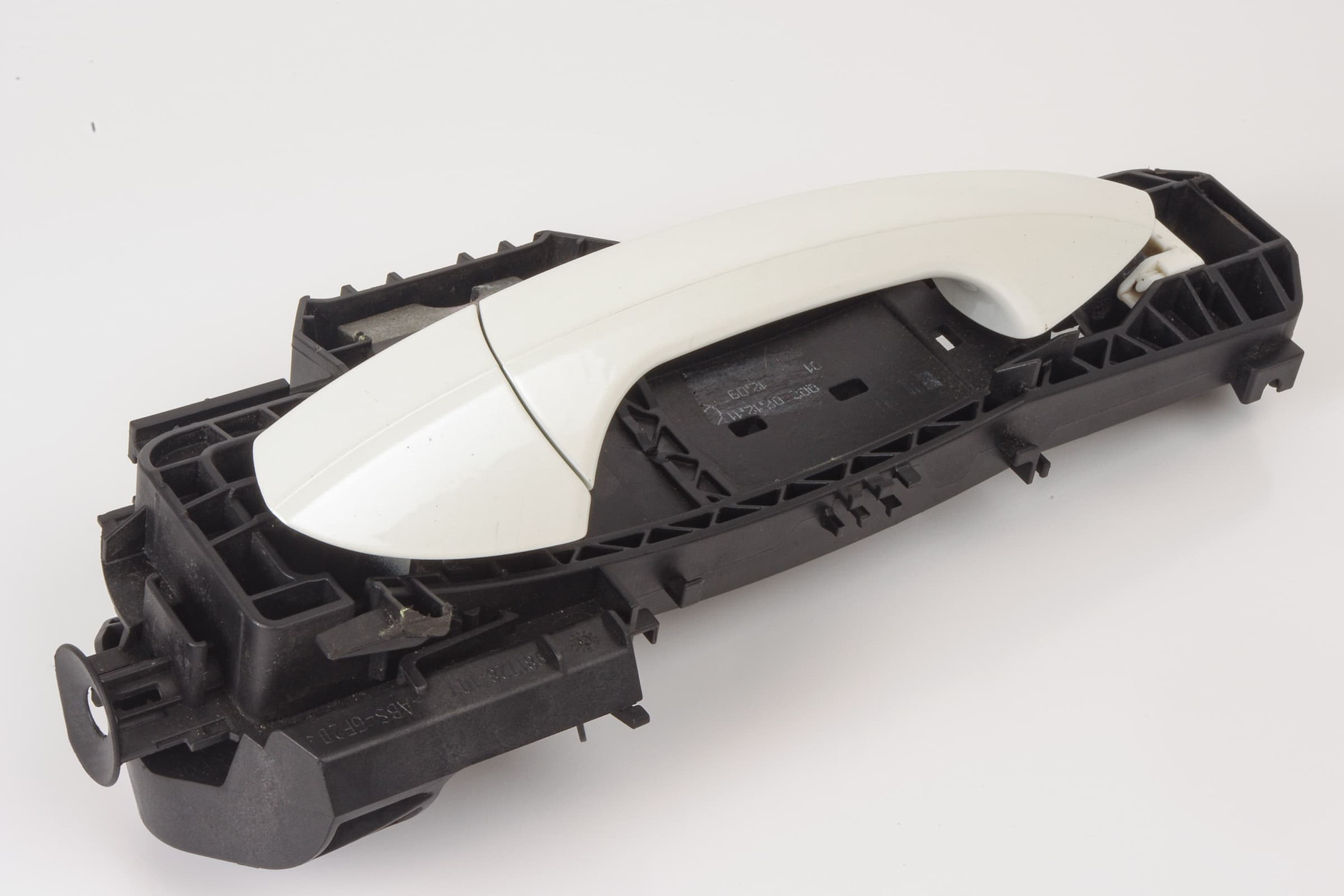 Mercedes 2047600270 Exterior Door Handle - Front Right White | W117 CLA X156...