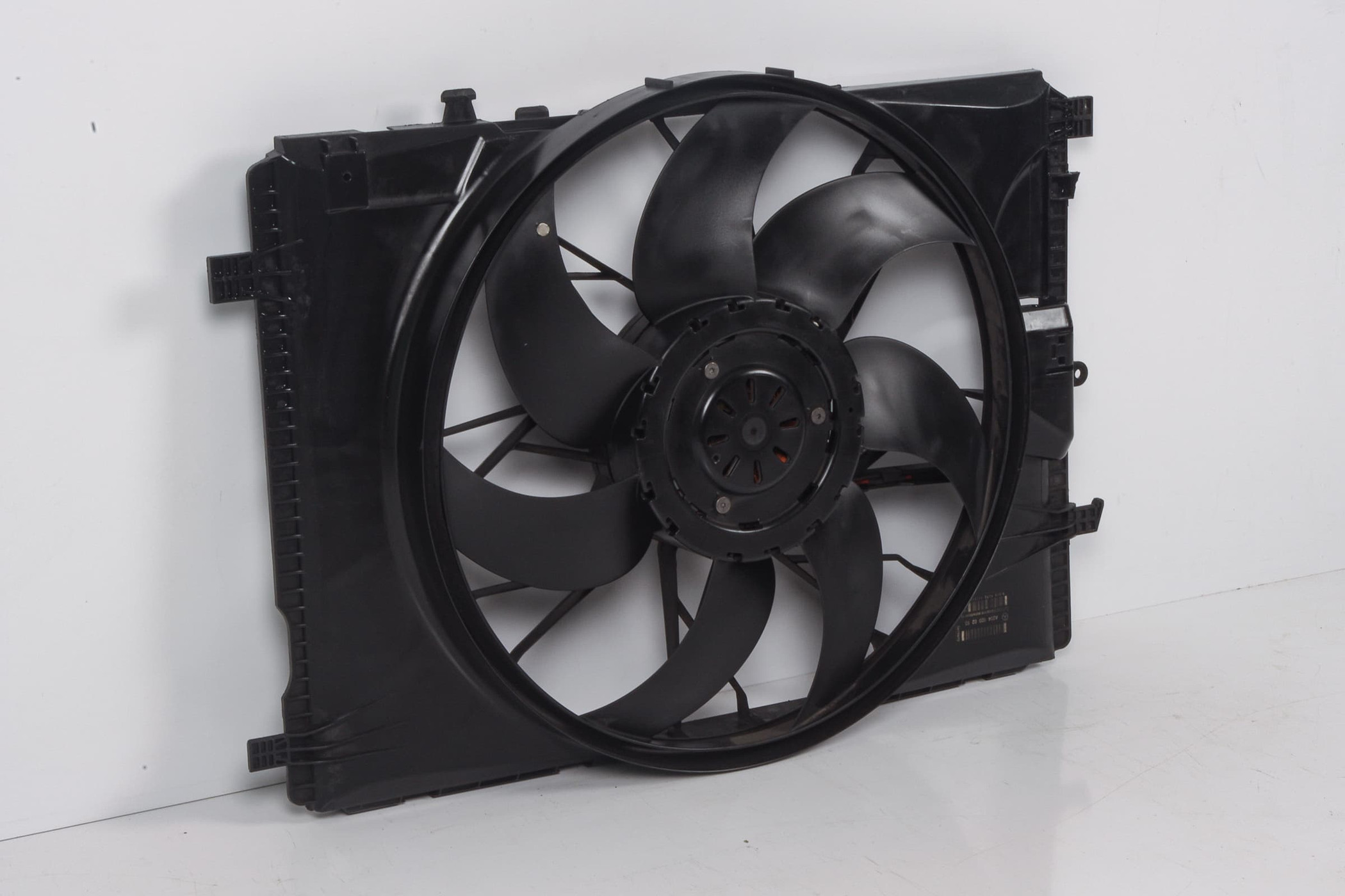 Mercedes 2045000293 Cooling Fan | R172 SLK W204 C X204 GLK C207 A207 W212 E...