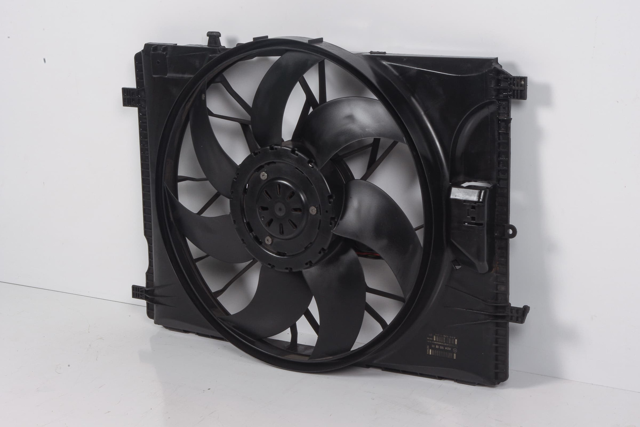 Mercedes 2045000293 Cooling Fan | R172 SLK W204 C X204 GLK C207 A207 W212 E...