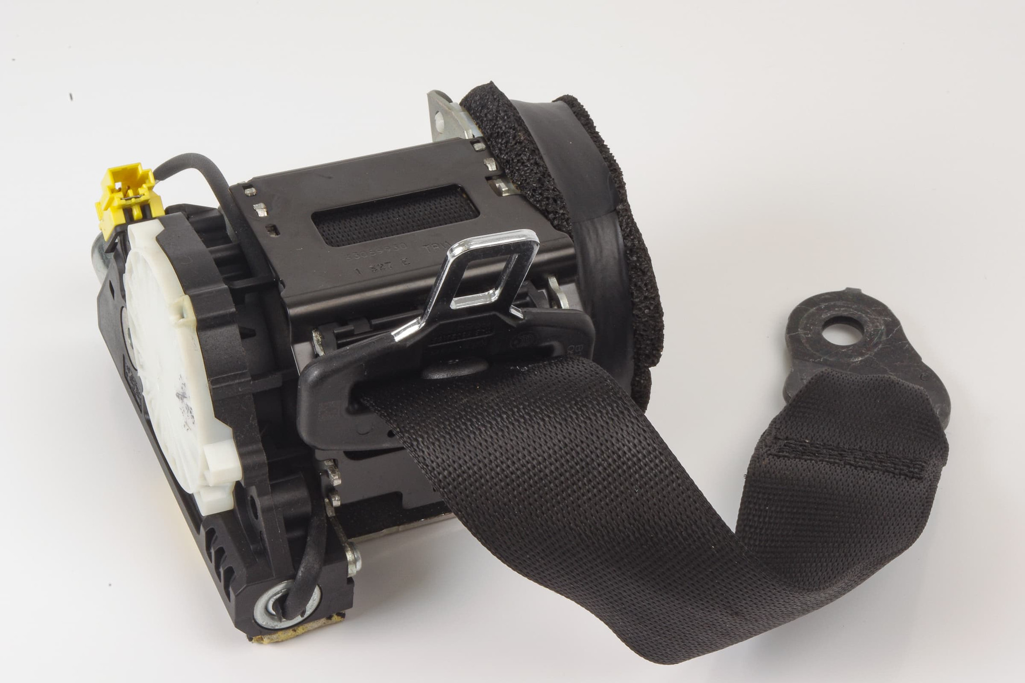 Mercedes 2048605586 Seat Belt - Rear Left Black | W204 C