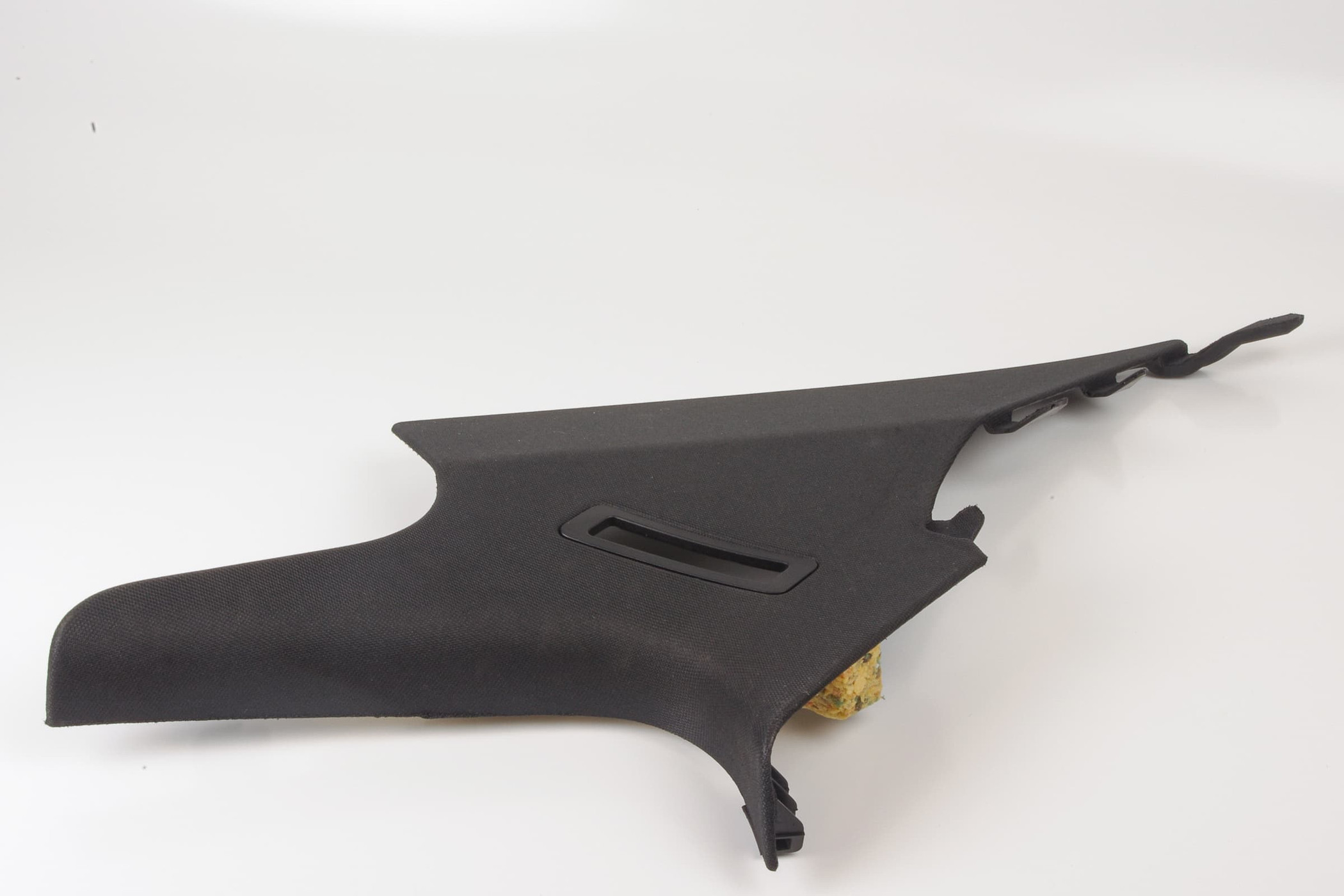 Mercedes 2046900625 C Pillar Trim - Right Black | W204 C