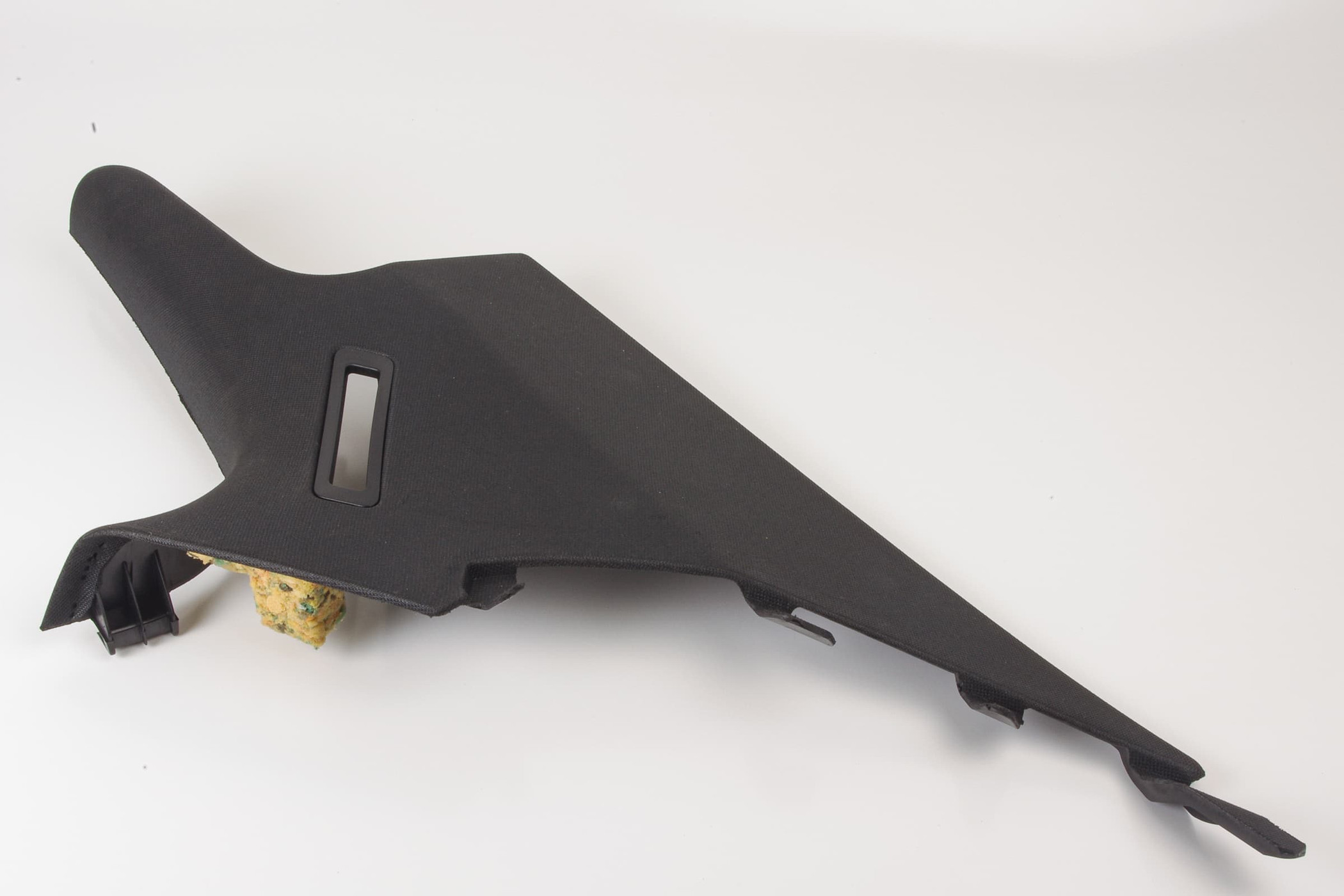 Mercedes 2046900625 C Pillar Trim - Right Black | W204 C