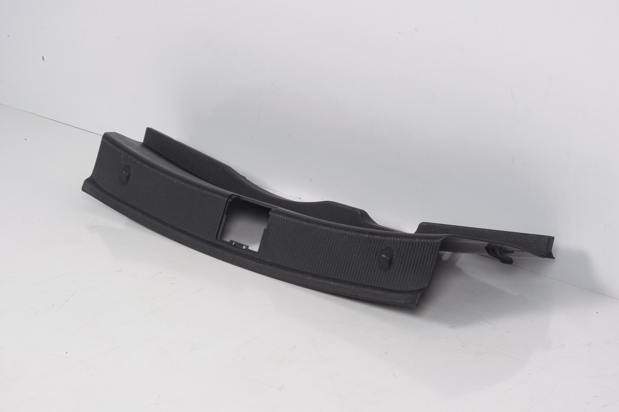 Mercedes 2046900825 Boot Lock Cover - Black | W204 C