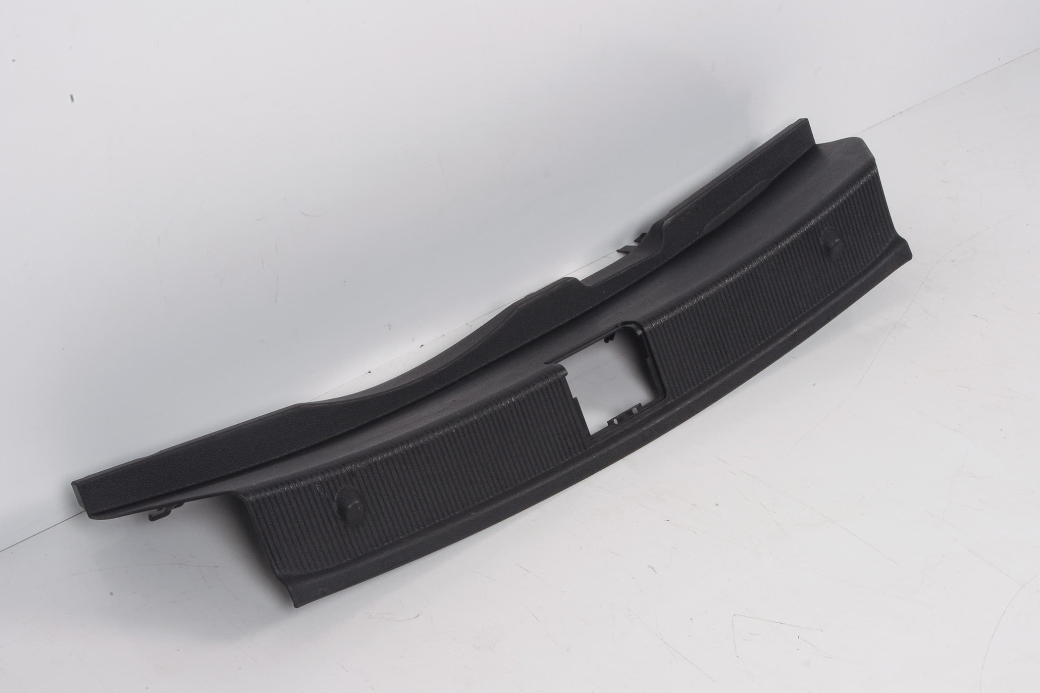 Mercedes 2046900825 Boot Lock Cover - Black | W204 C