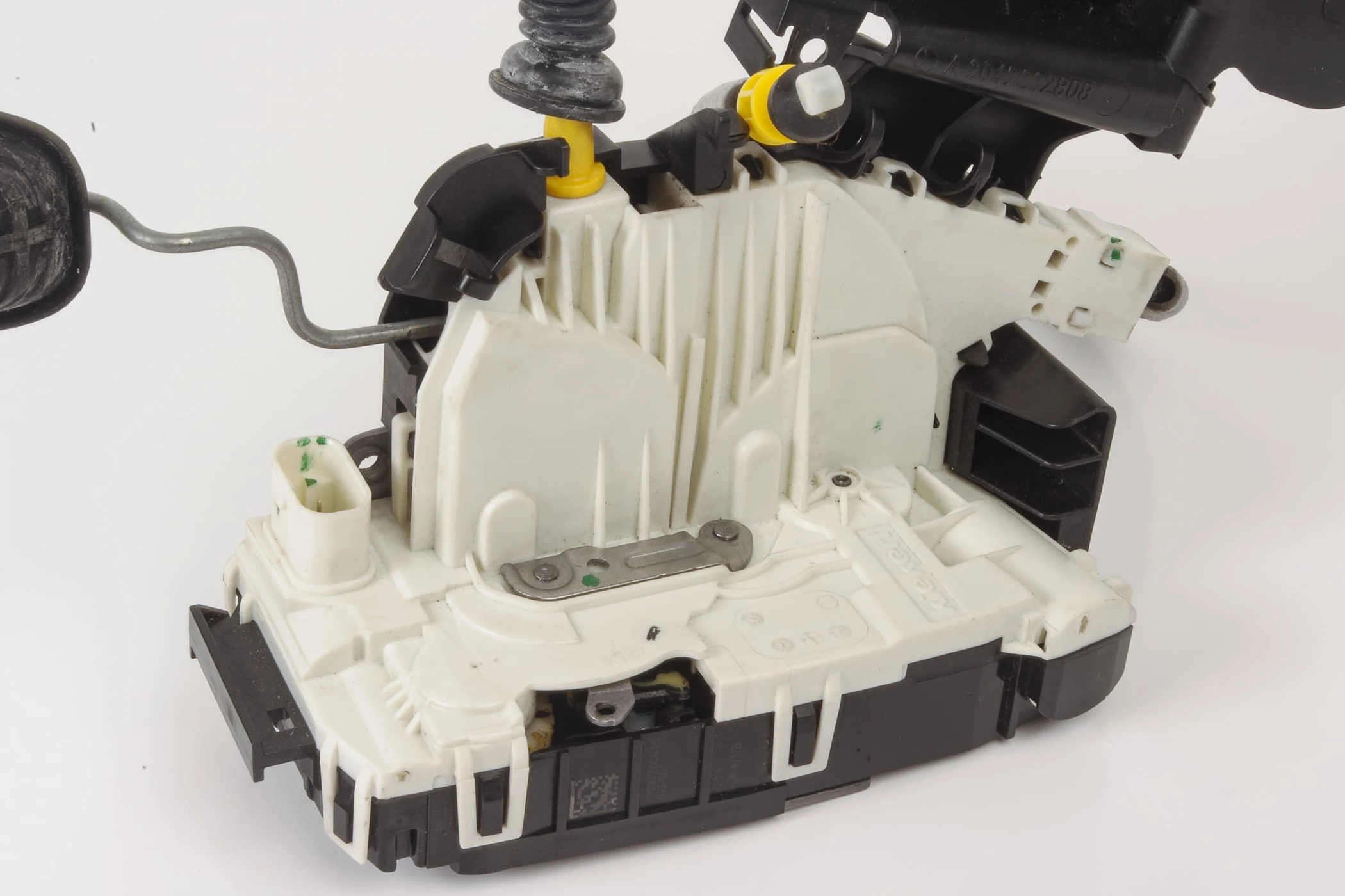 Mercedes 2047203635 Door Lock - Front Right | R172 SLK W204 C C207 A207 W212...