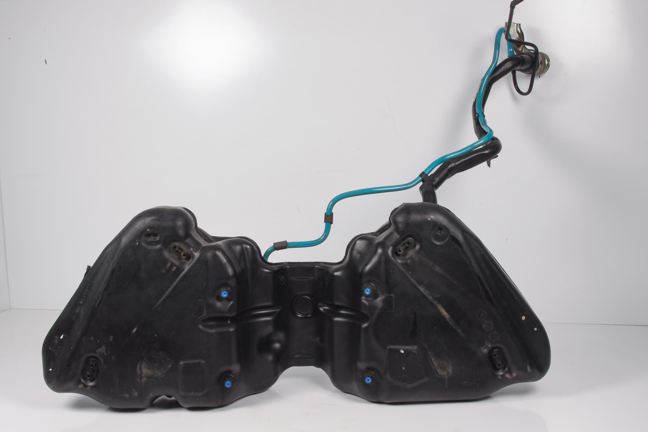 Mercedes 2044706402 Fuel Tank | W204 C