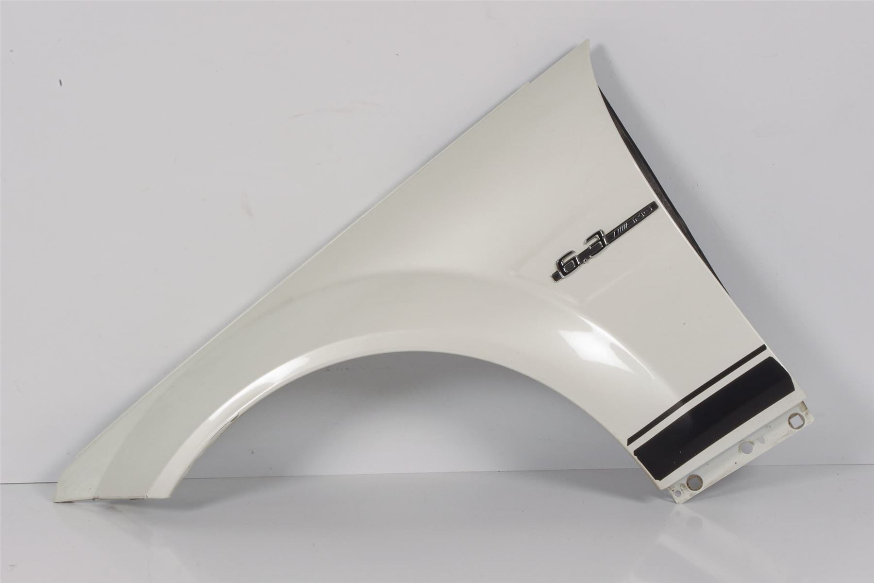 Mercedes 2048800718 AMG Wing - Front Left White | W204 C