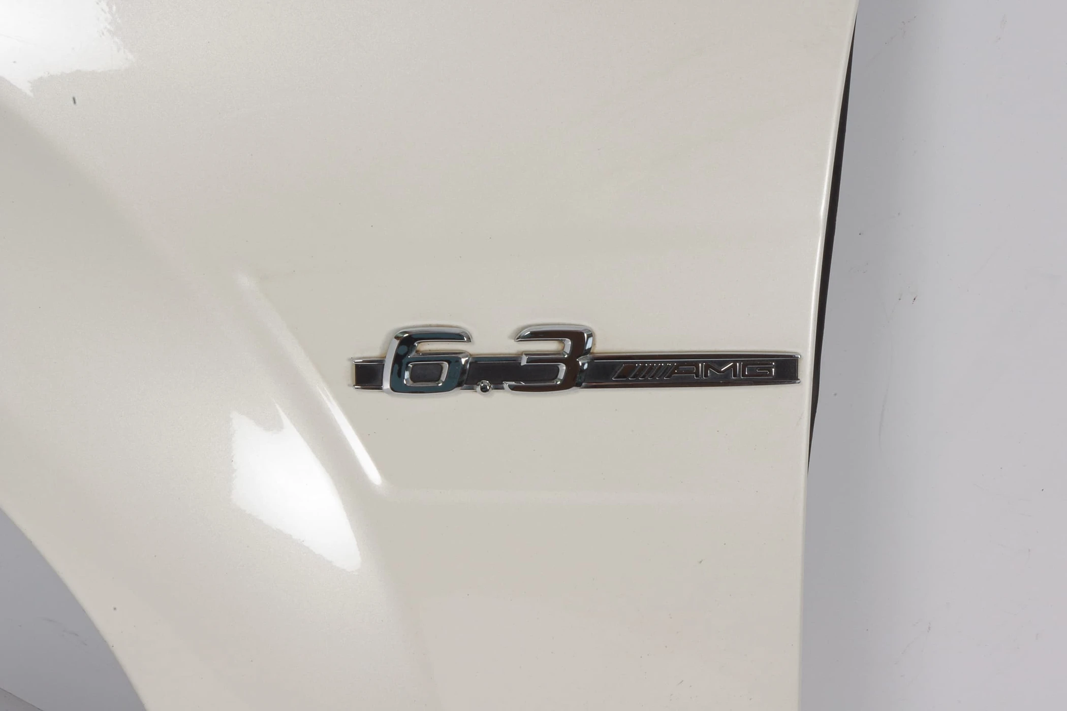 Mercedes 2048800718 AMG Wing - Front Left White | W204 C