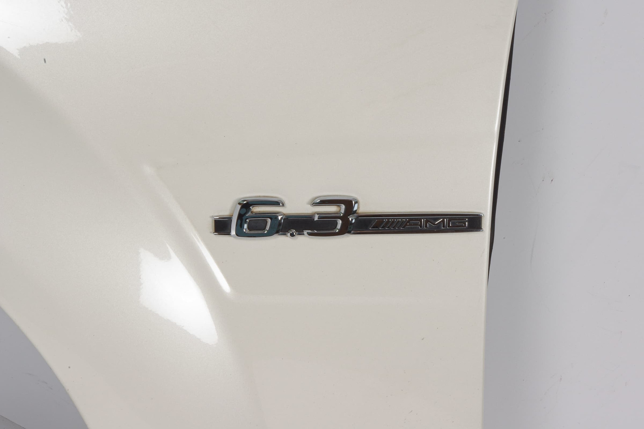 Mercedes 2048800718 AMG Wing - Front Left White | W204 C