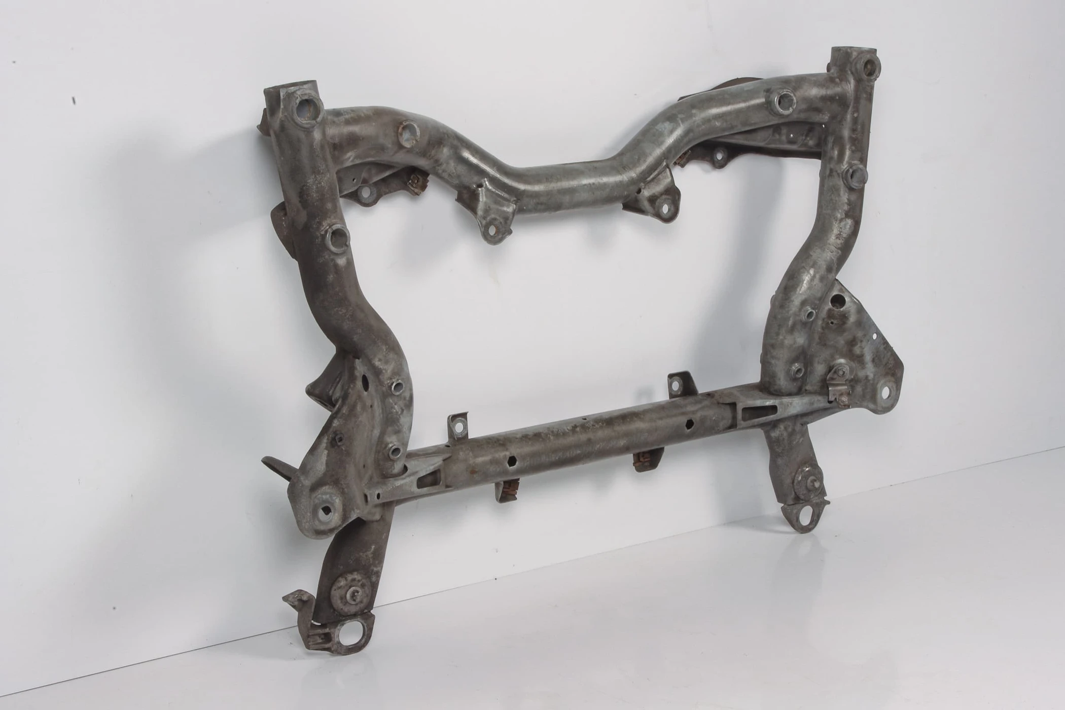 Mercedes 2046281057 Subframe - Front | W204 C C207 A207 E