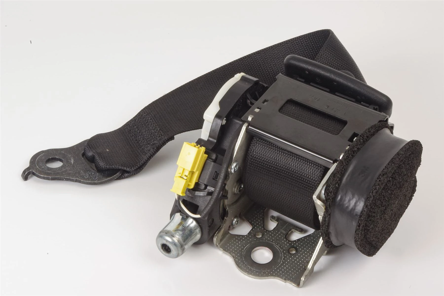 Mercedes 2048605686 Seat Belt - Rear Right Black | W204 C