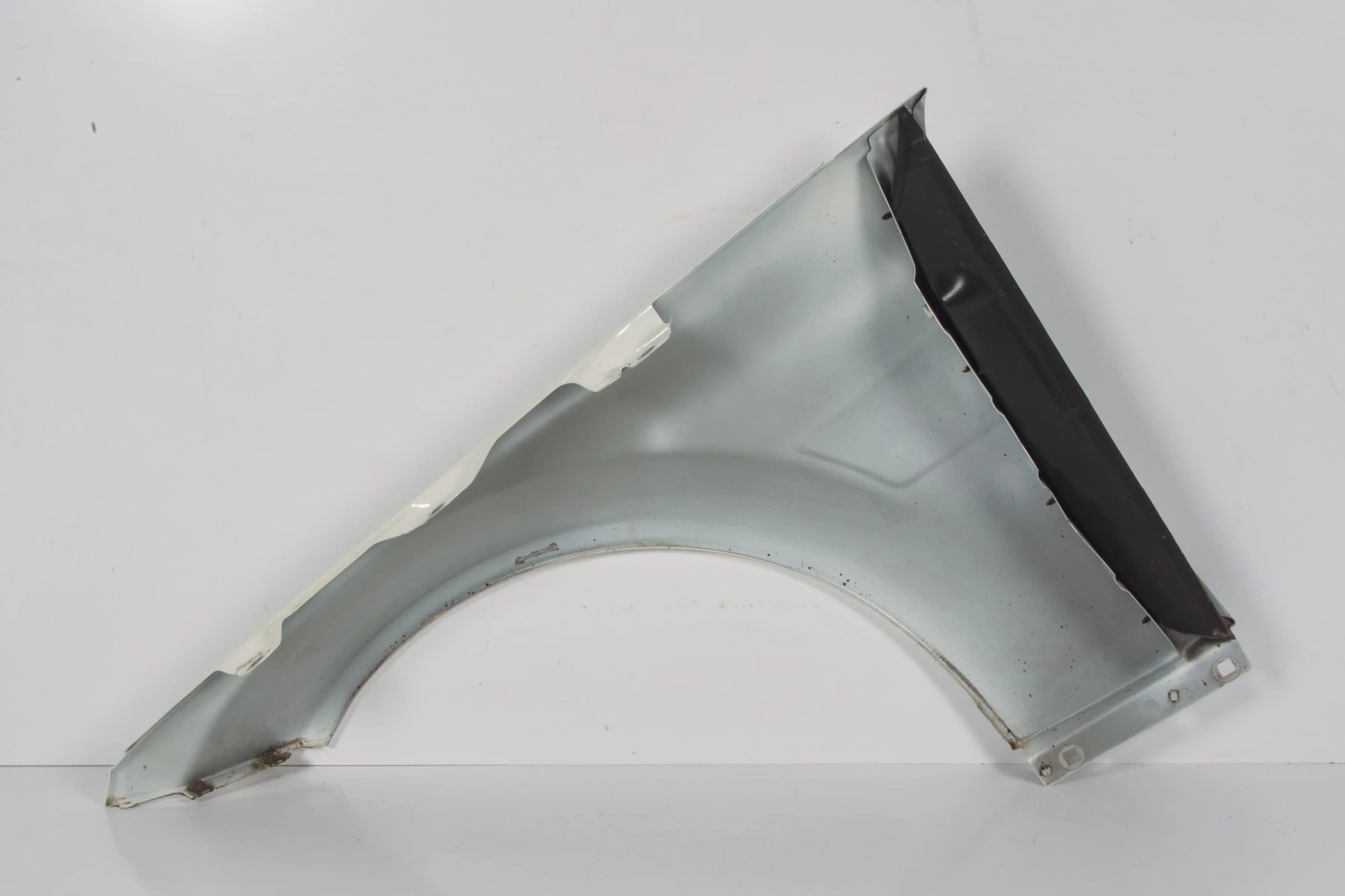 Mercedes 2048800818 AMG Wing - Front Right White | W204 C