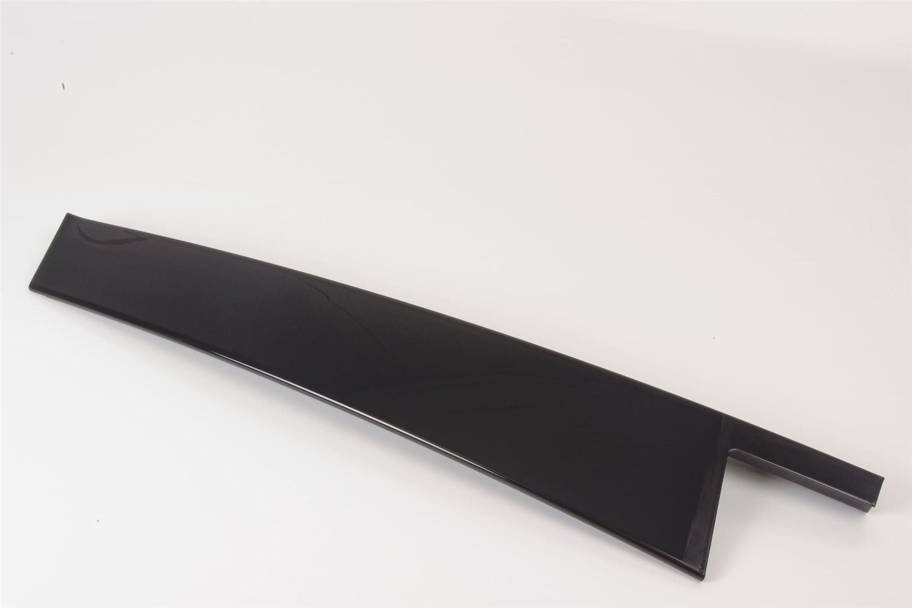 Mercedes 2046902187 B Pillar Trim - Left | W204 C
