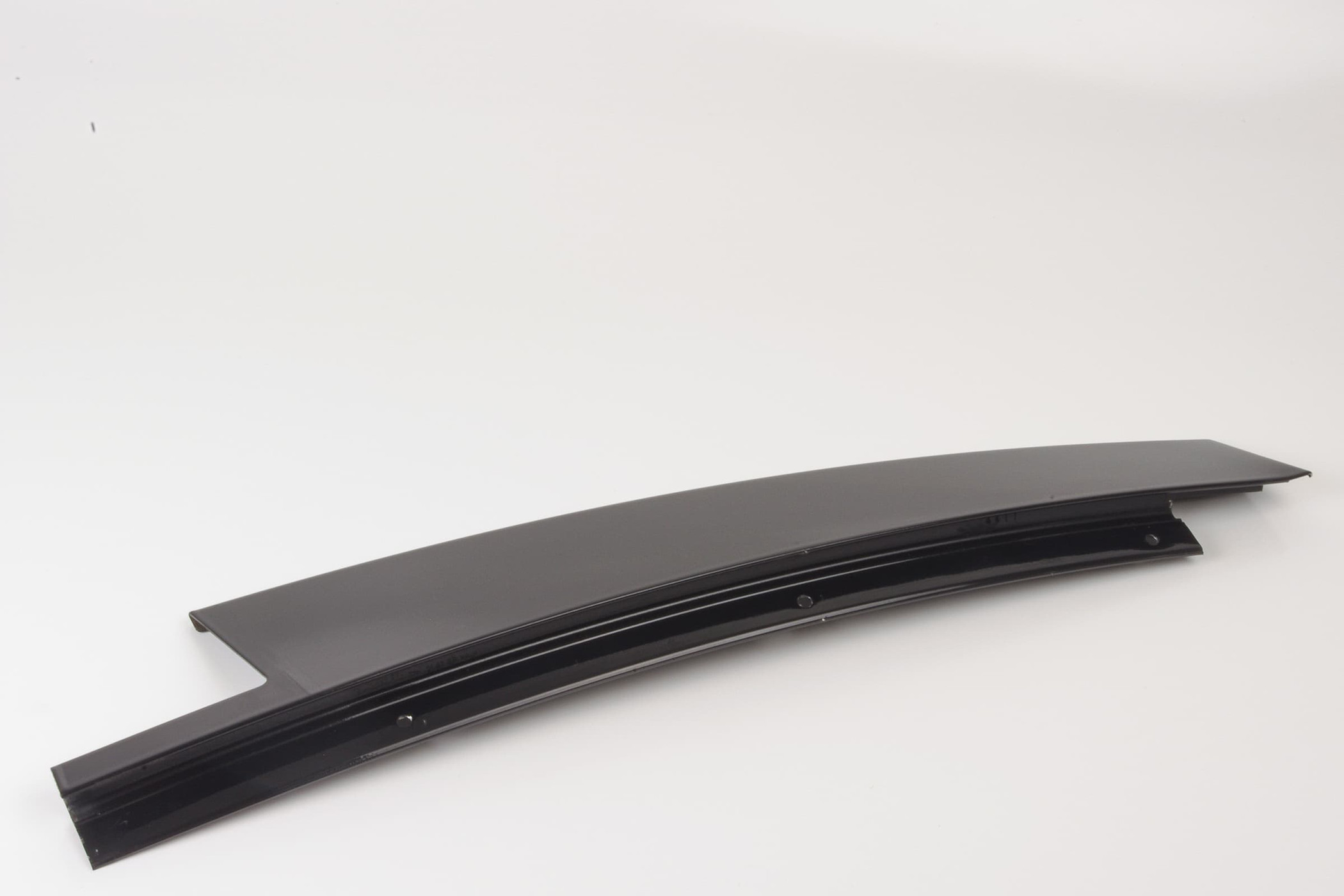 Mercedes 2046902187 B Pillar Trim - Left | W204 C