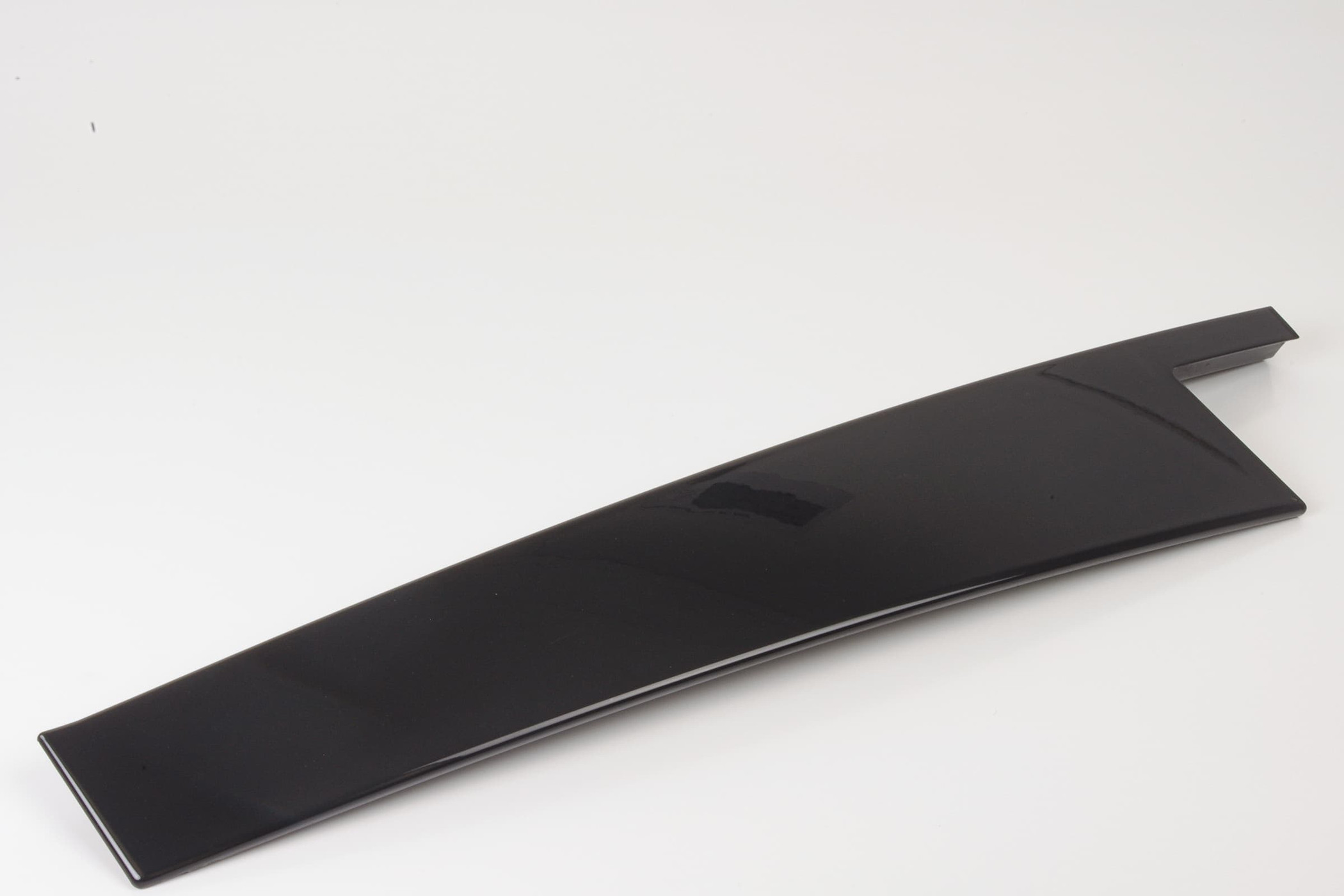 Mercedes 2046902187 B Pillar Trim - Left | W204 C