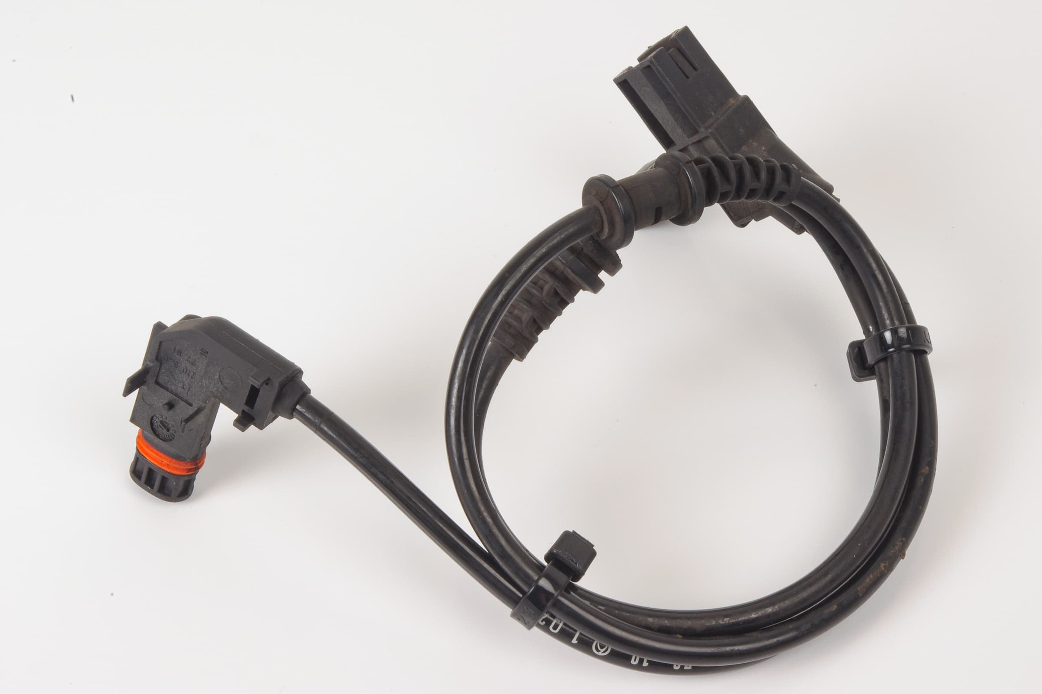 Mercedes 2044407910 ABS Sensor - Right | W204 C C207 A207 E