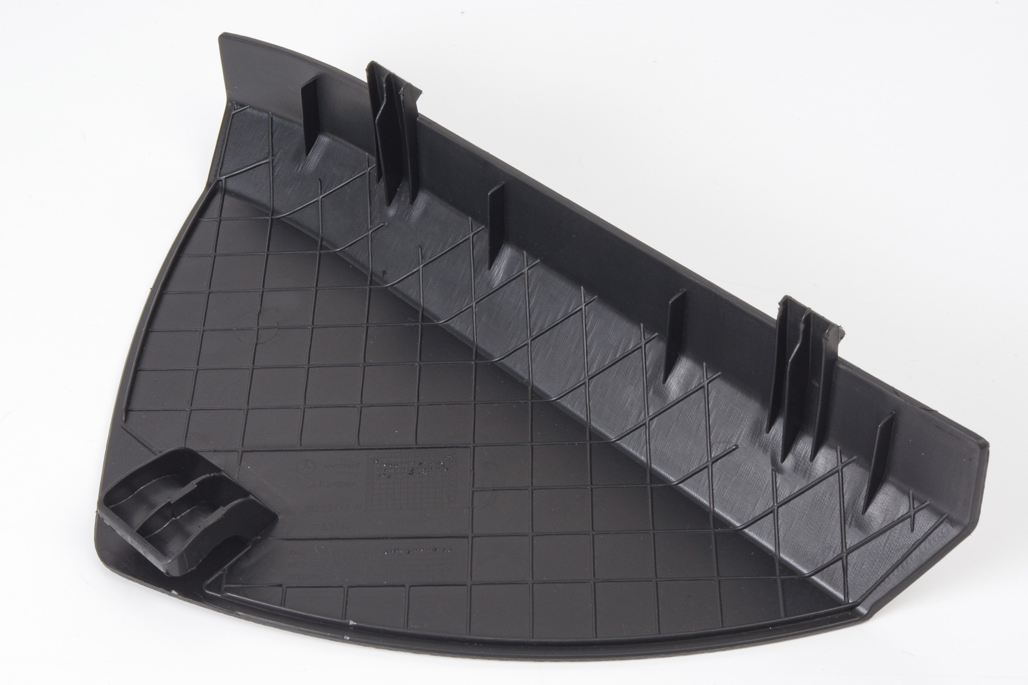 Mercedes 2047231208 Door Card Trim - Front Right Black (b) | W204 C