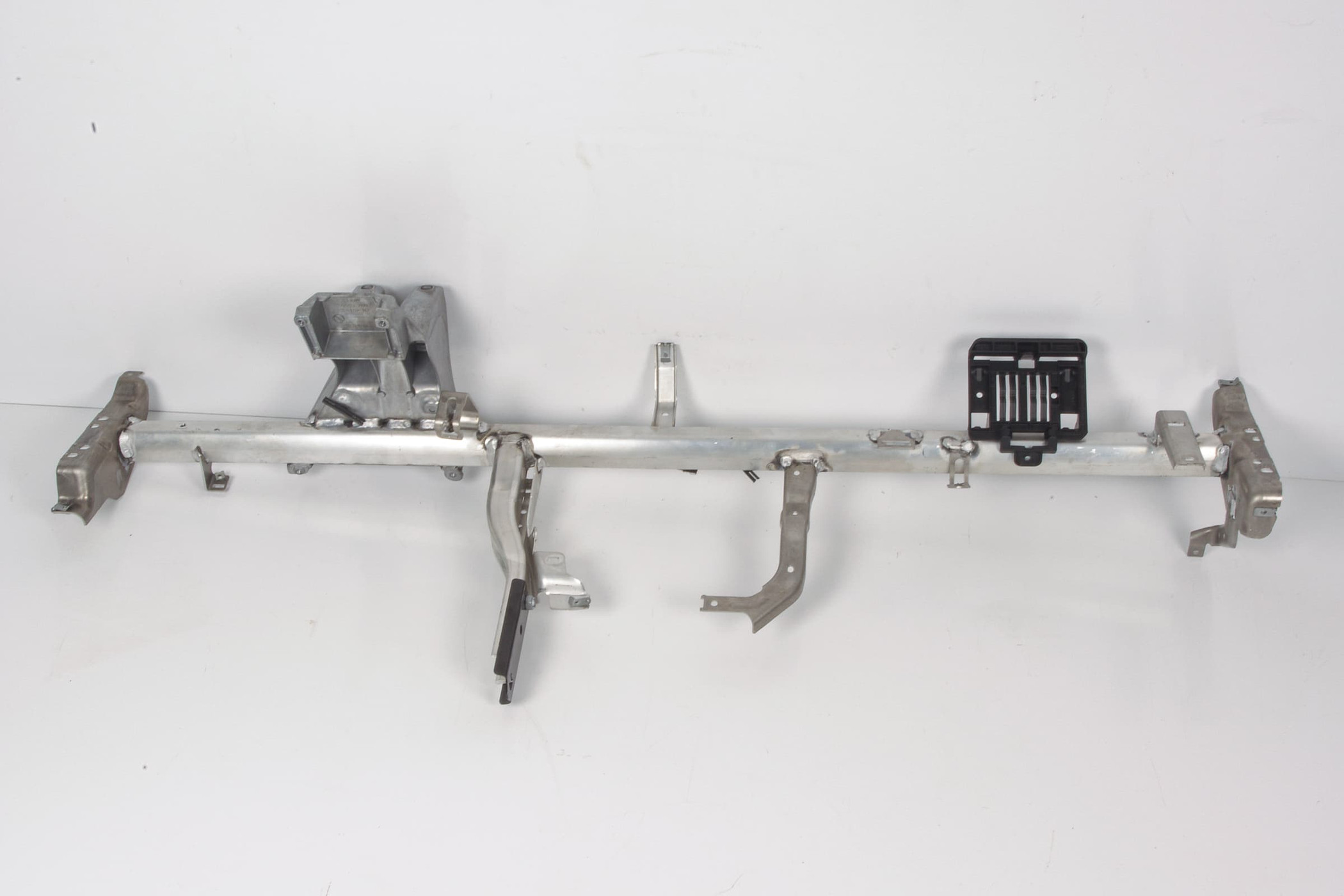 Mercedes 2046800955 Crossmember | W204 C