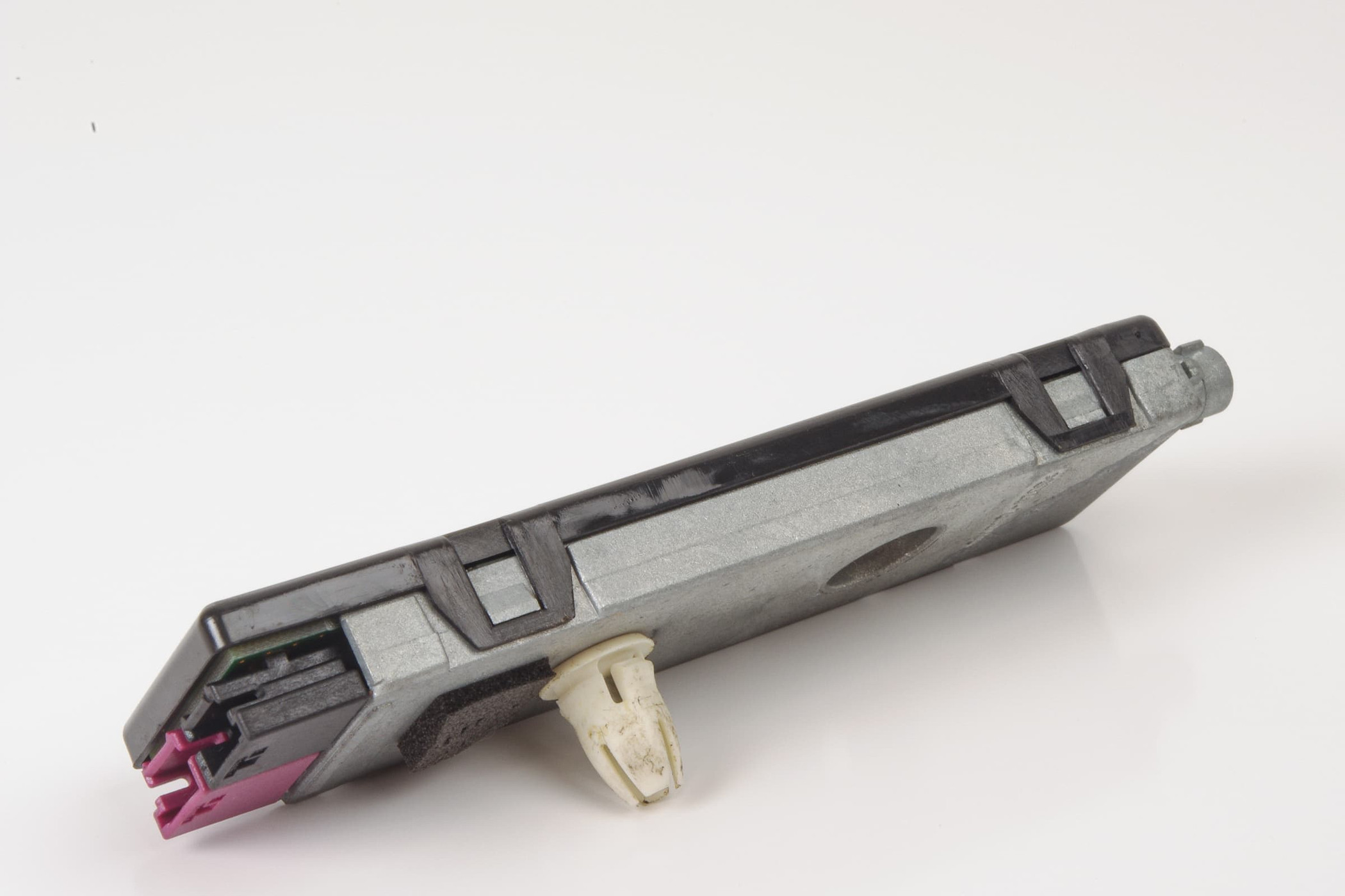 Mercedes 2048205189 Amplifier - Right | W204 C