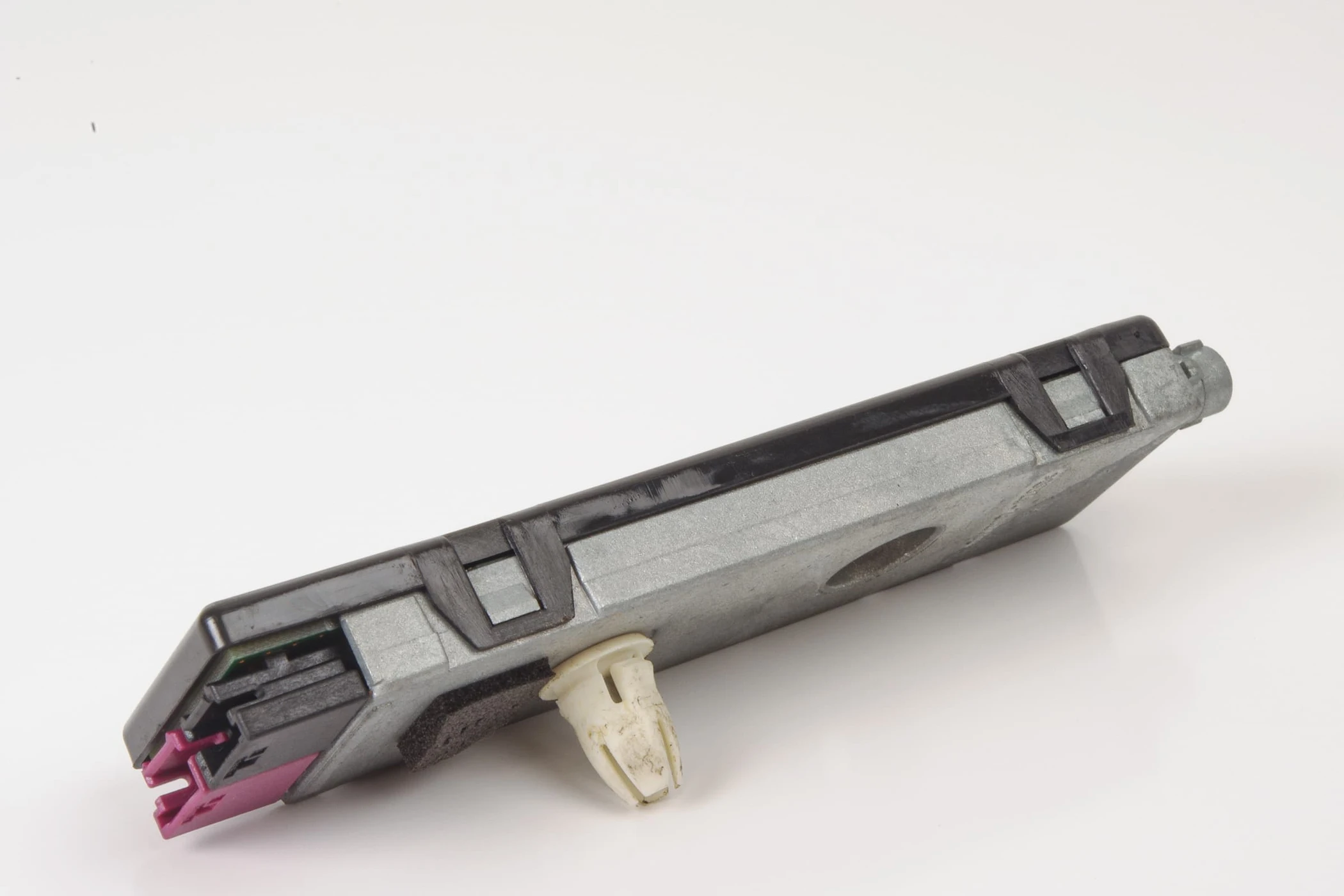 Mercedes 2048205189 Amplifier - Right | W204 C
