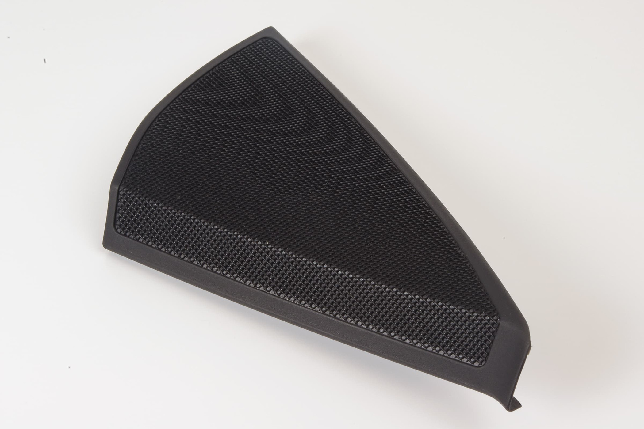 Mercedes 2047200248 Dashboard Speaker Tweeter - Right Black | W204 C