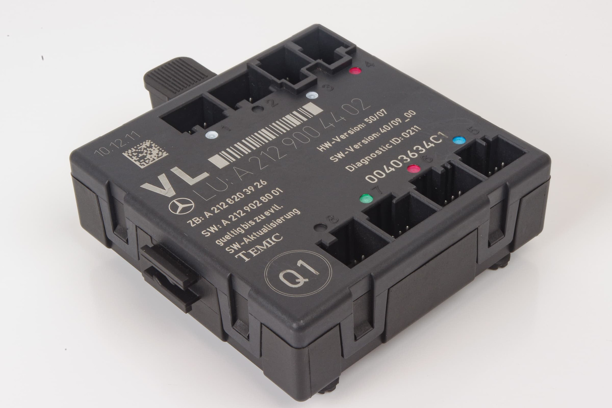Mercedes 2129004402 Door Control Unit - Front Left | W204 C X204 GLK C207...